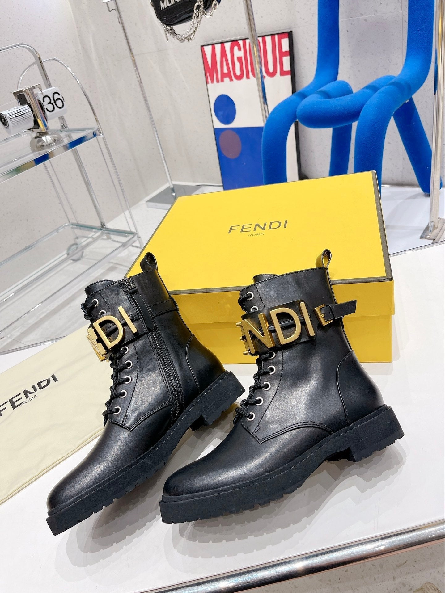 Luxury Shoes - FED - 425