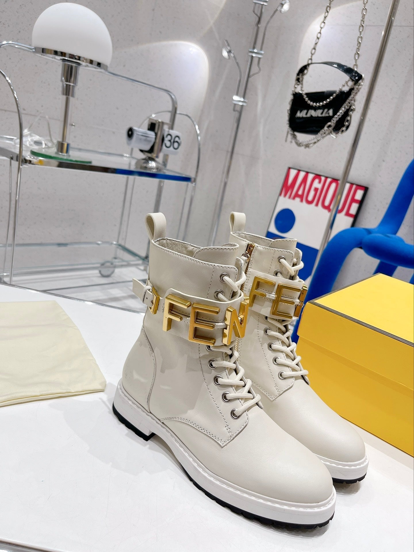 Luxury Shoes - FED - 422