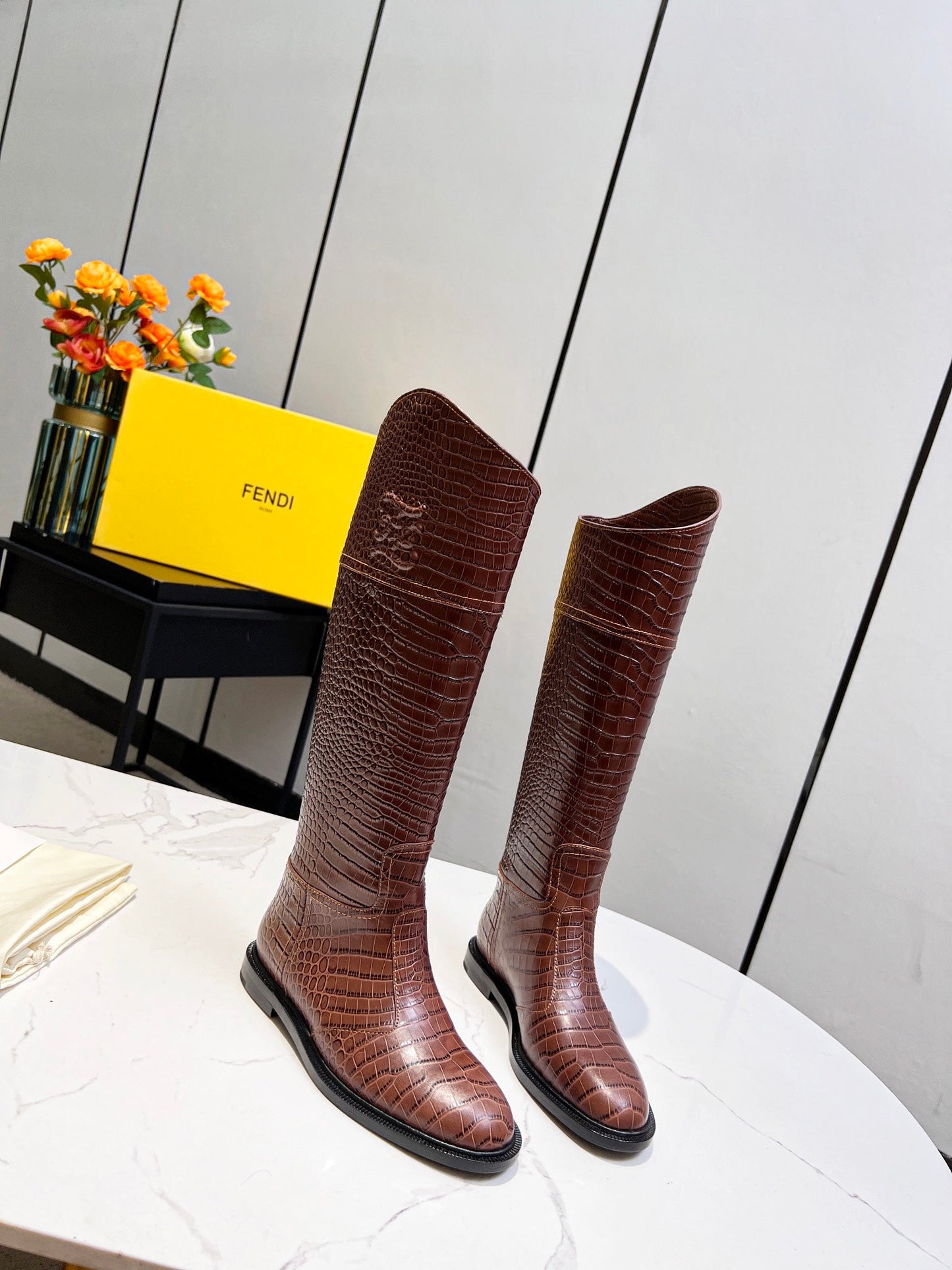 Luxury Shoes - FED - 412