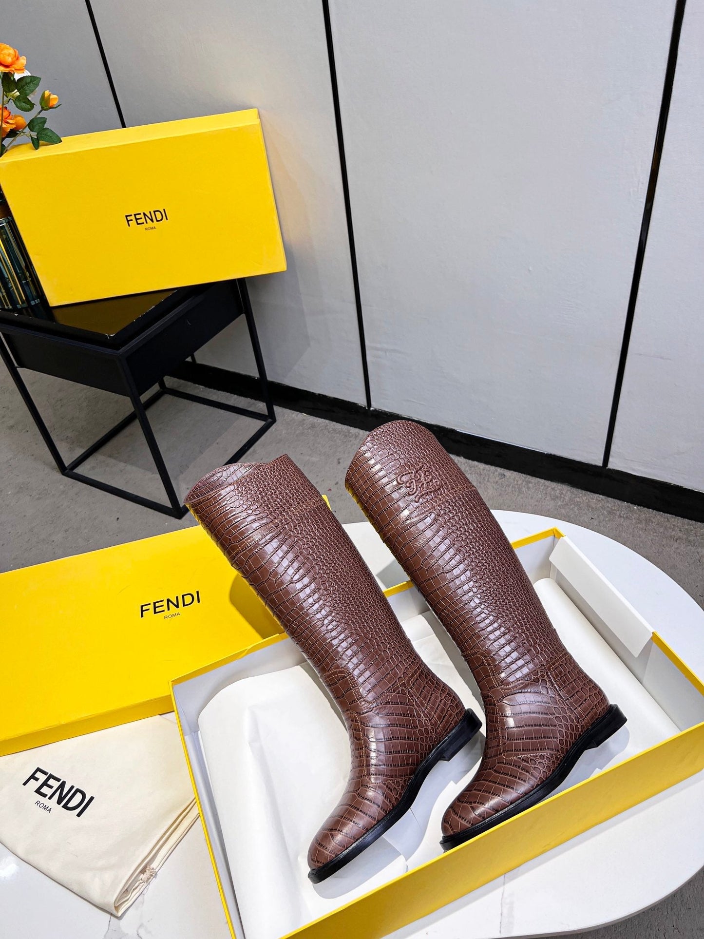 Luxury Shoes - FED - 412