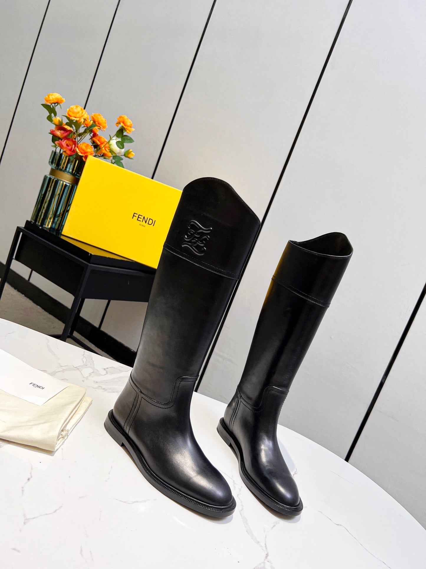 Luxury Shoes - FED - 411