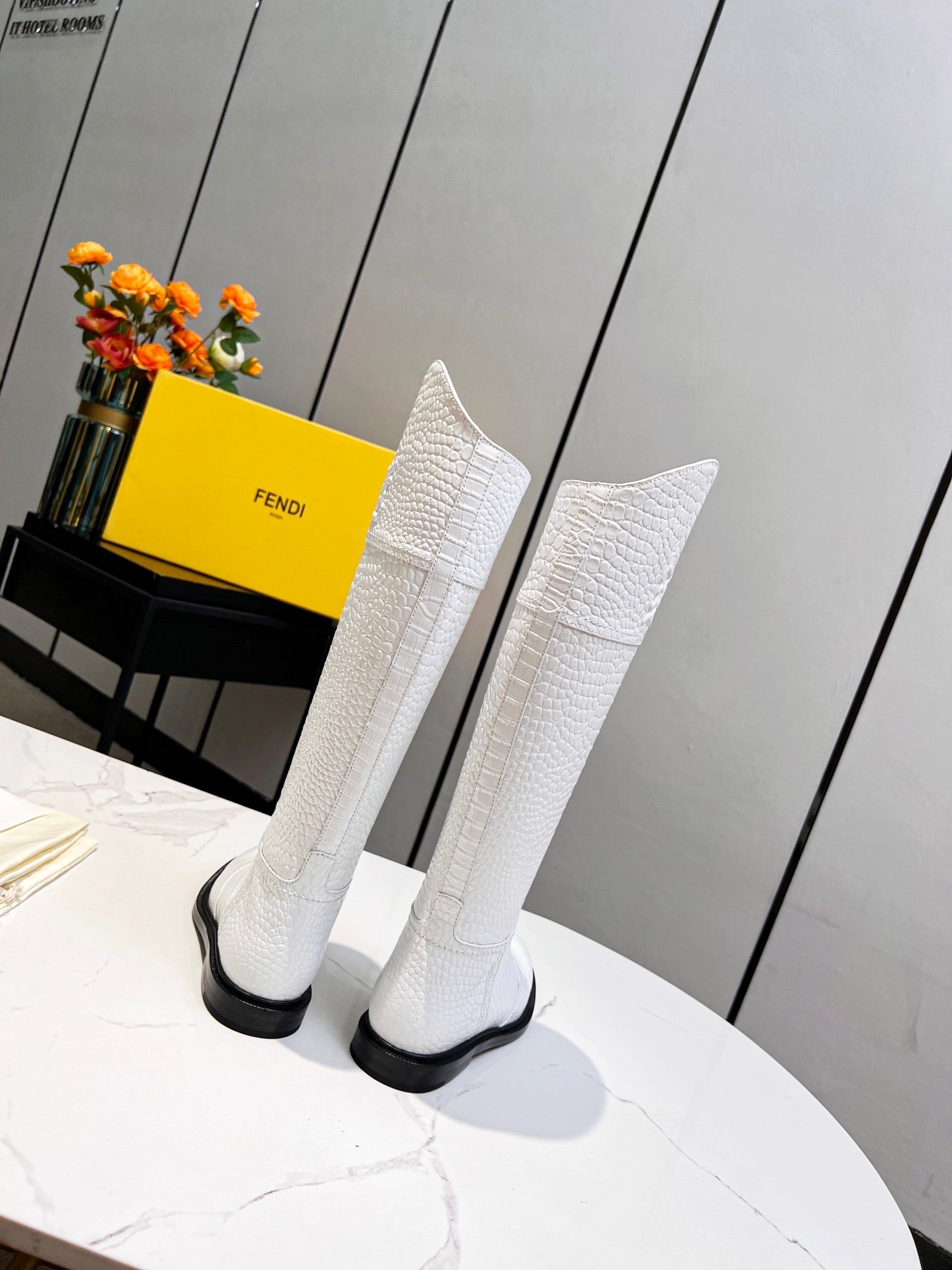 Luxury Shoes - FED - 410