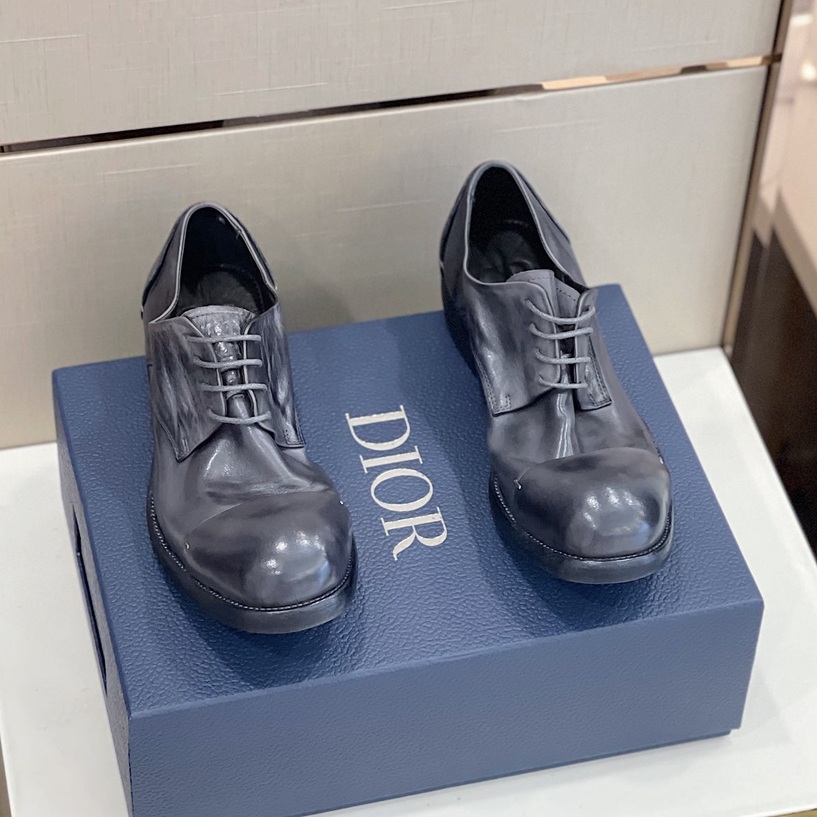 Luxury Shoes - DIR - 939