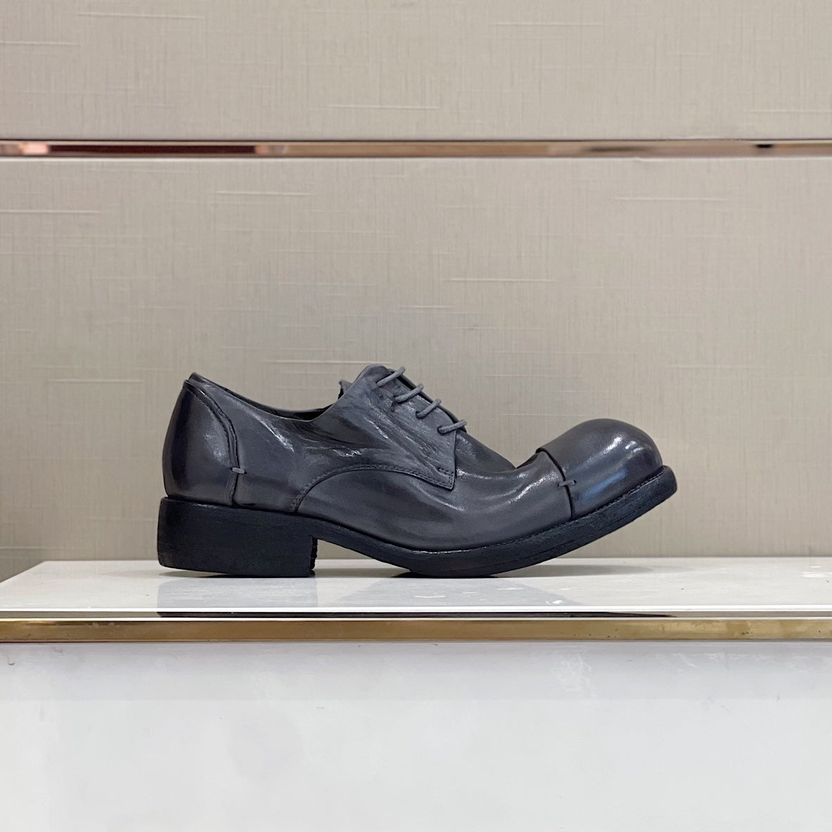 Luxury Shoes - DIR - 939