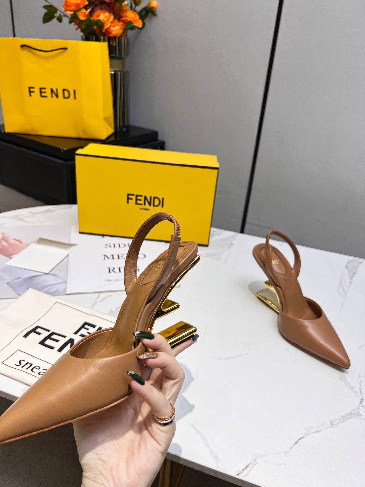 Luxury Shoes - FED - 407