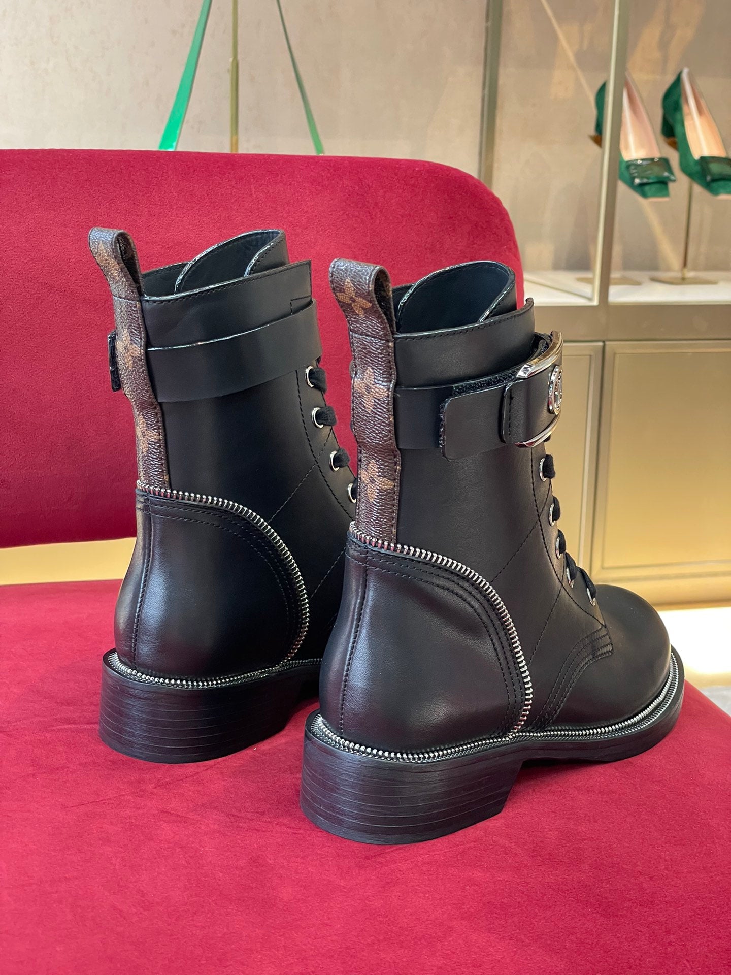 Luxury Shoes - LU-V - 541