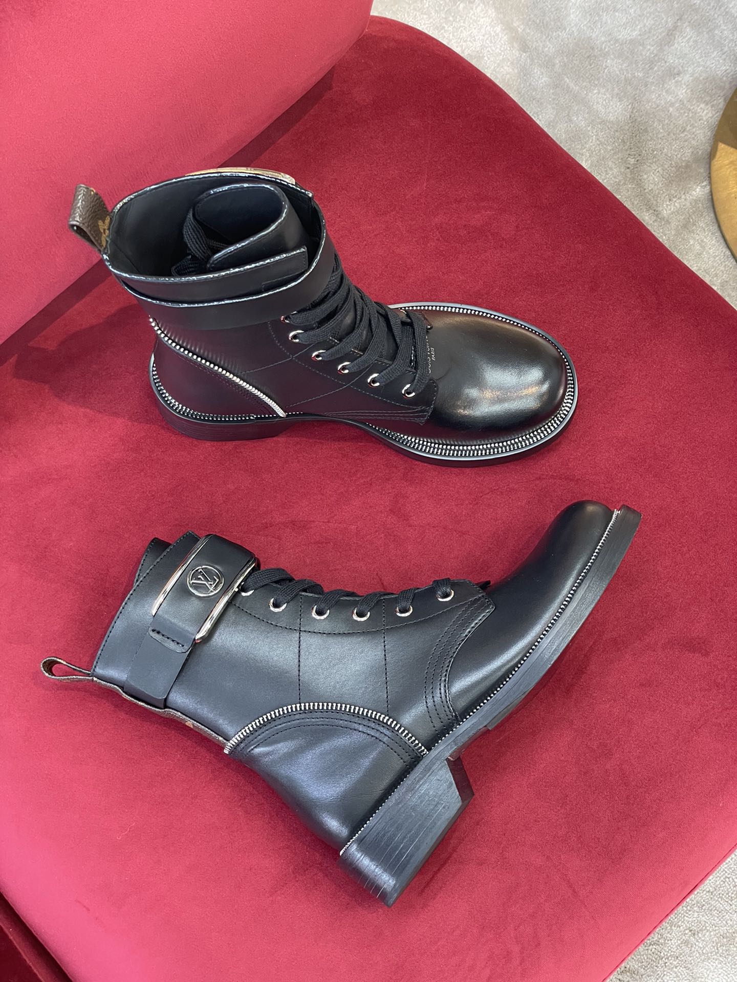 Luxury Shoes - LU-V - 541