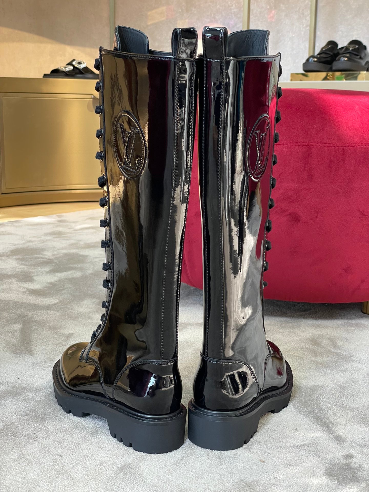 Luxury Shoes - LU-V - 543