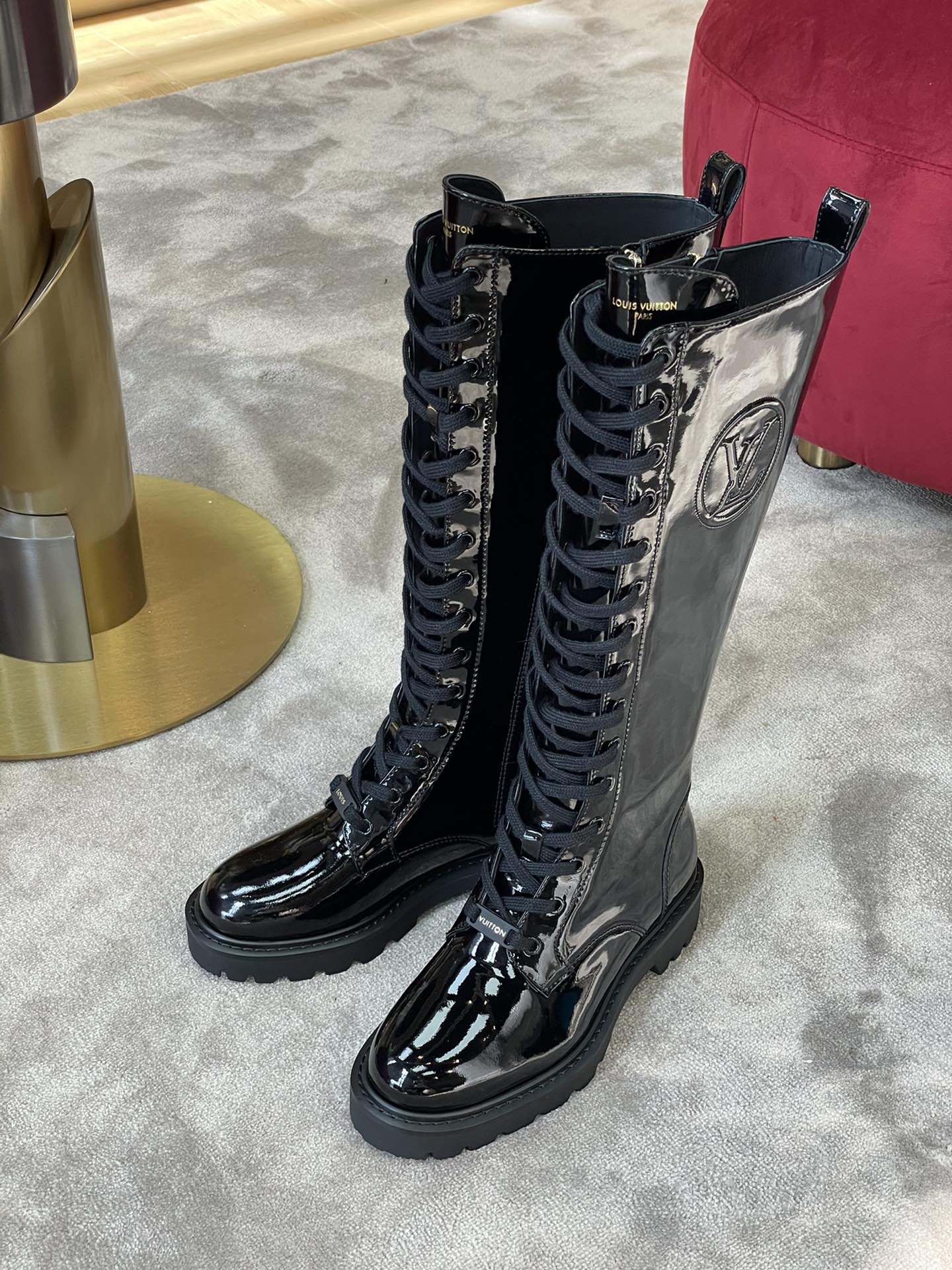 Luxury Shoes - LU-V - 543