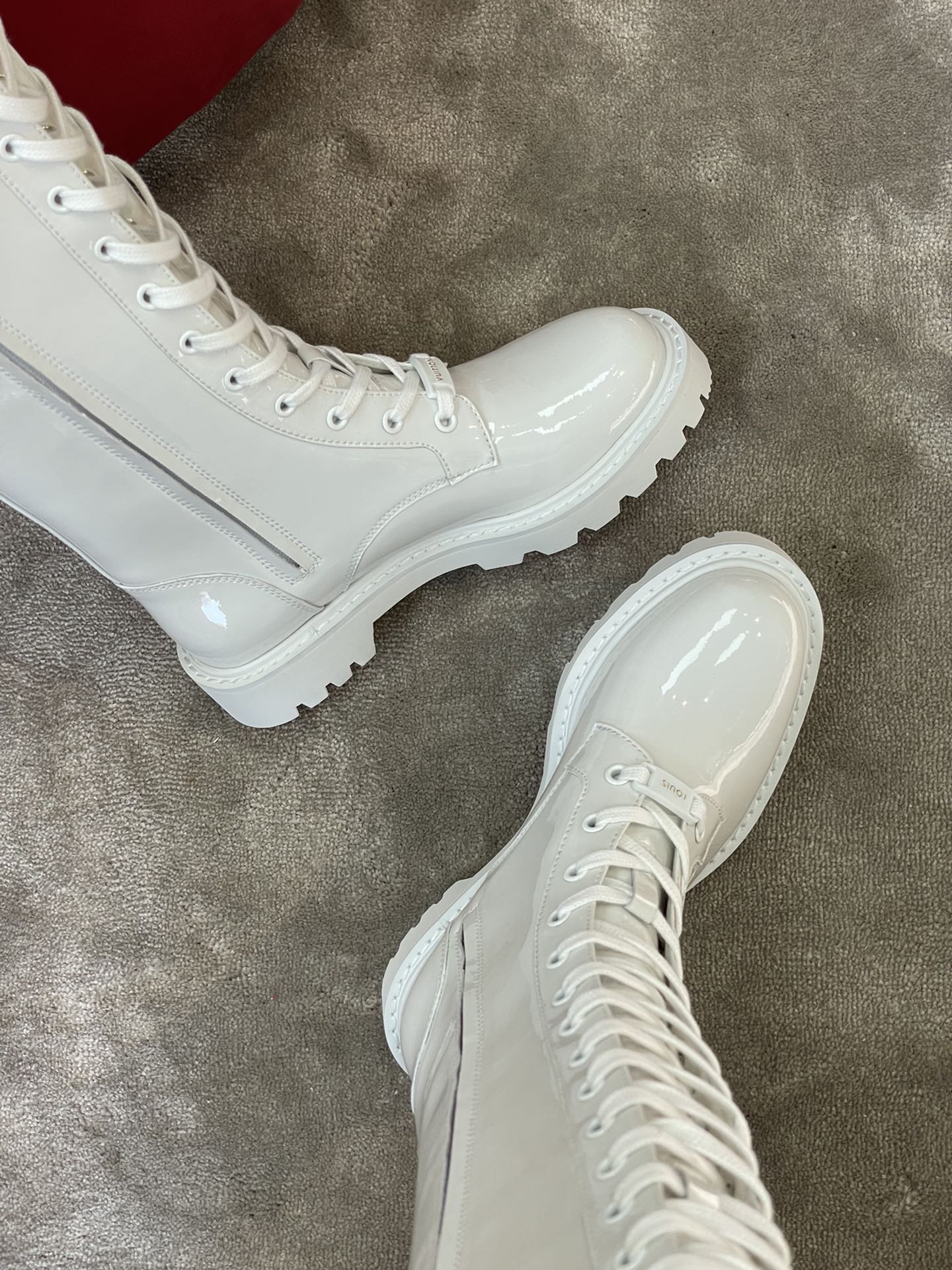 Luxury Shoes - LU-V - 544