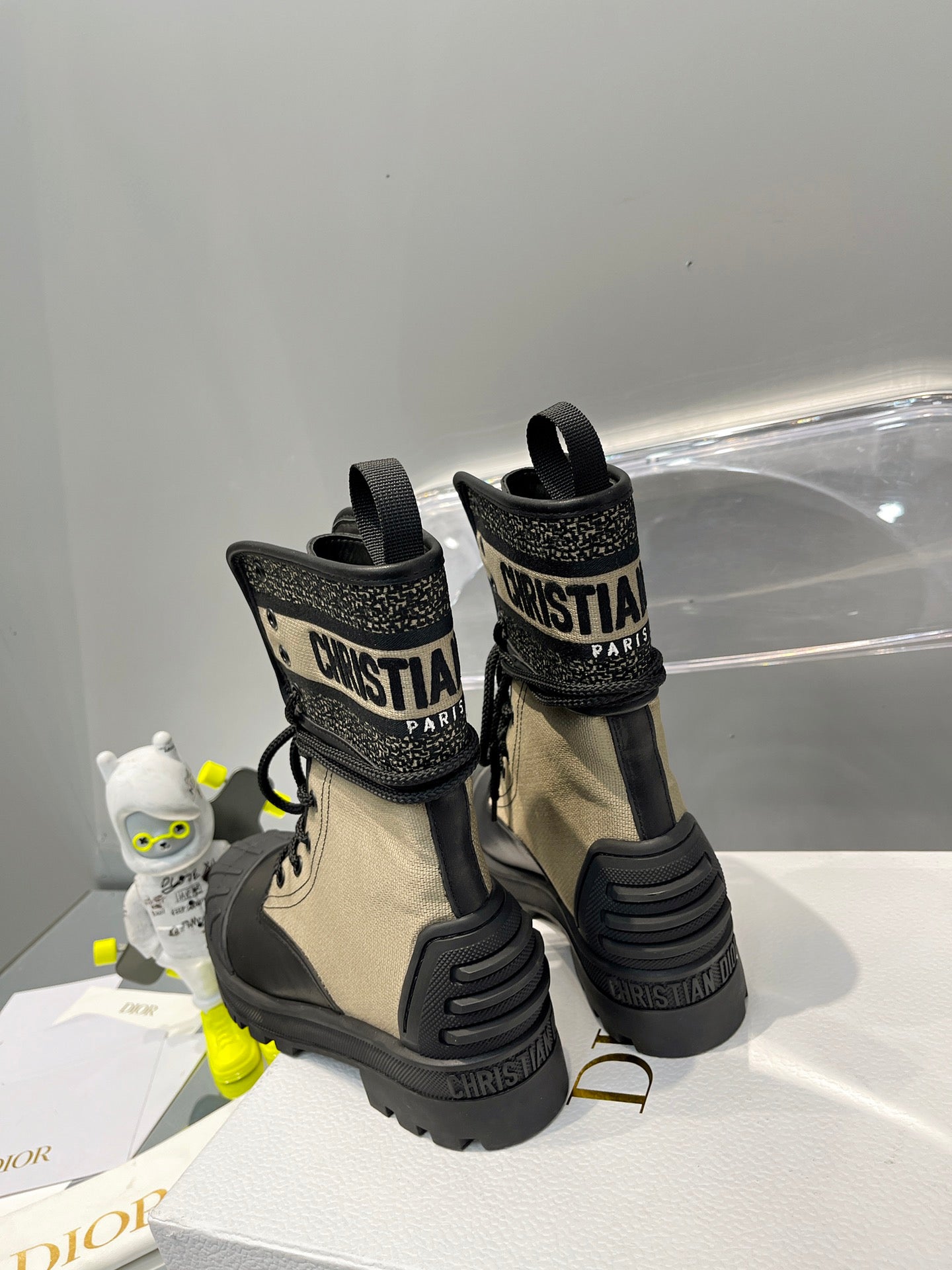 Luxury Shoes - DIR - 865