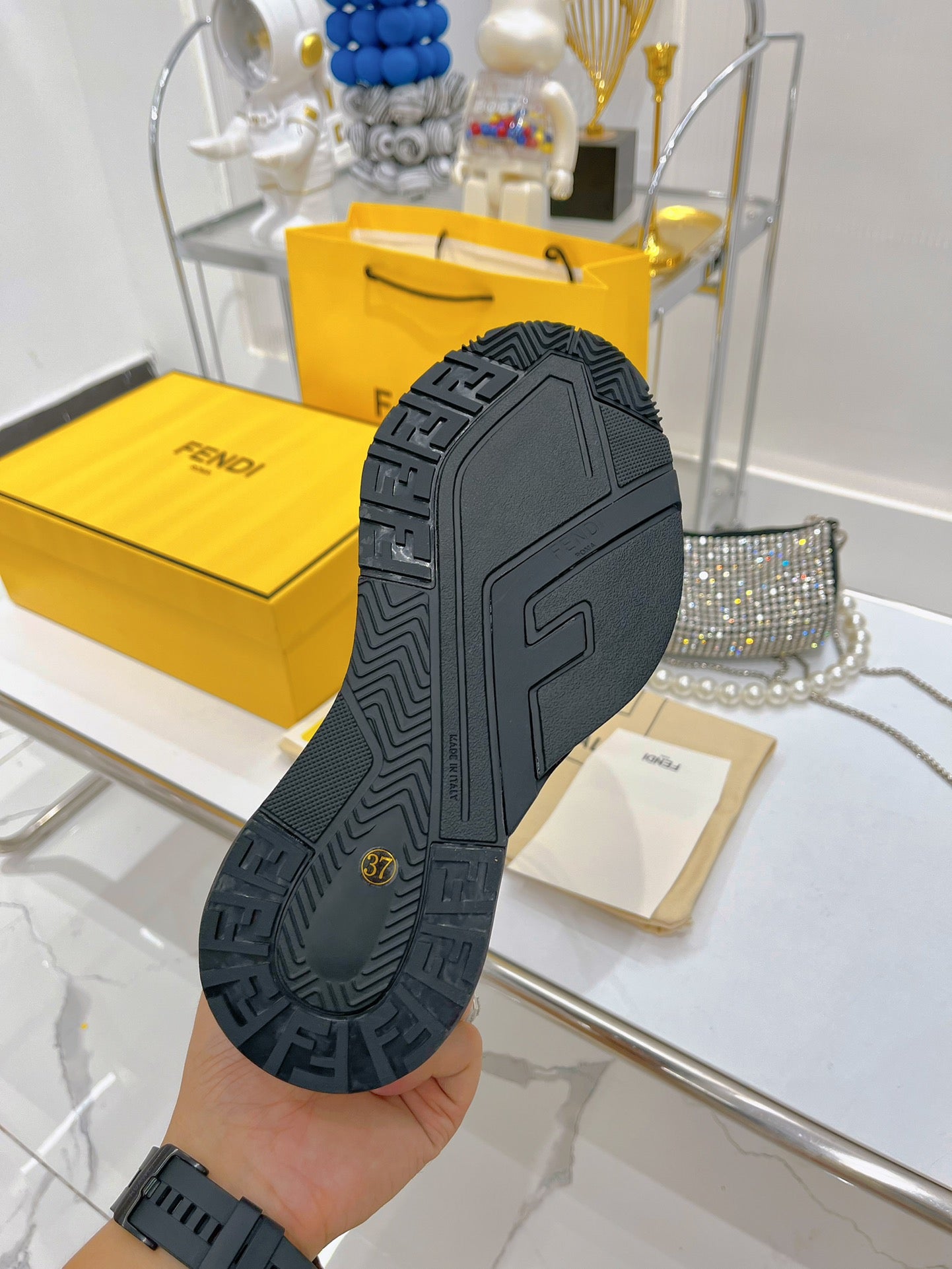 Luxury Shoes - FED - 376