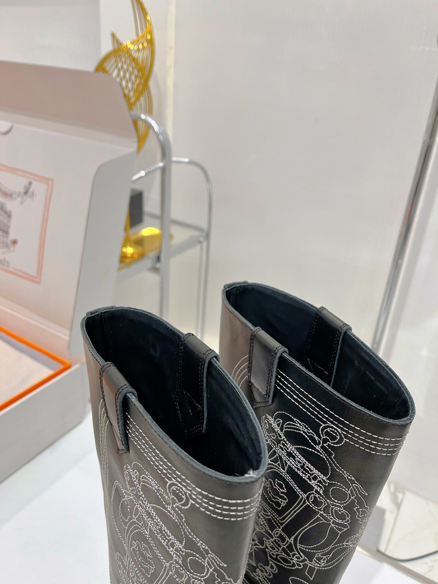 Luxury Shoes - HMS - 576