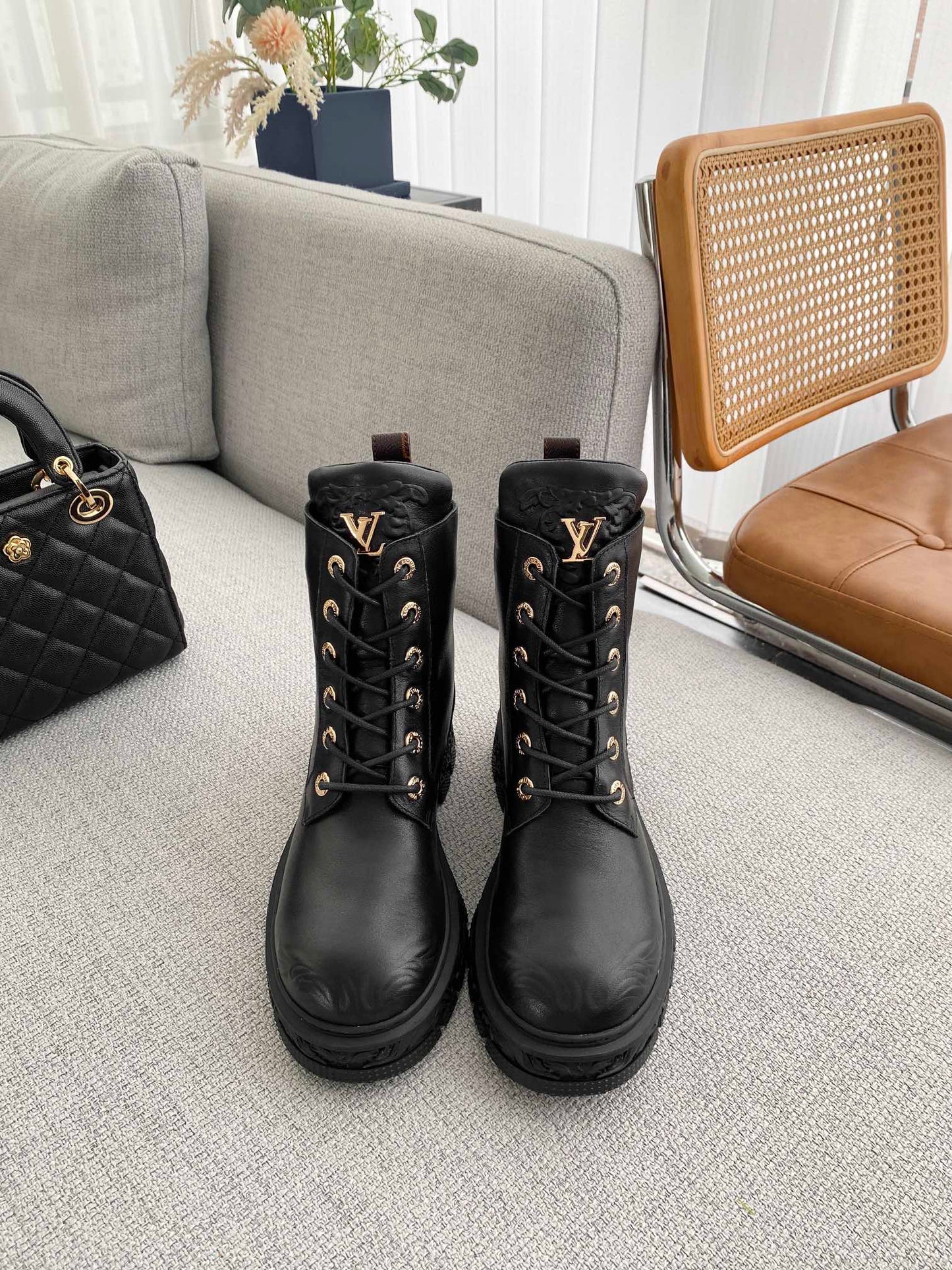 Luxury Shoes - LU-V - 613