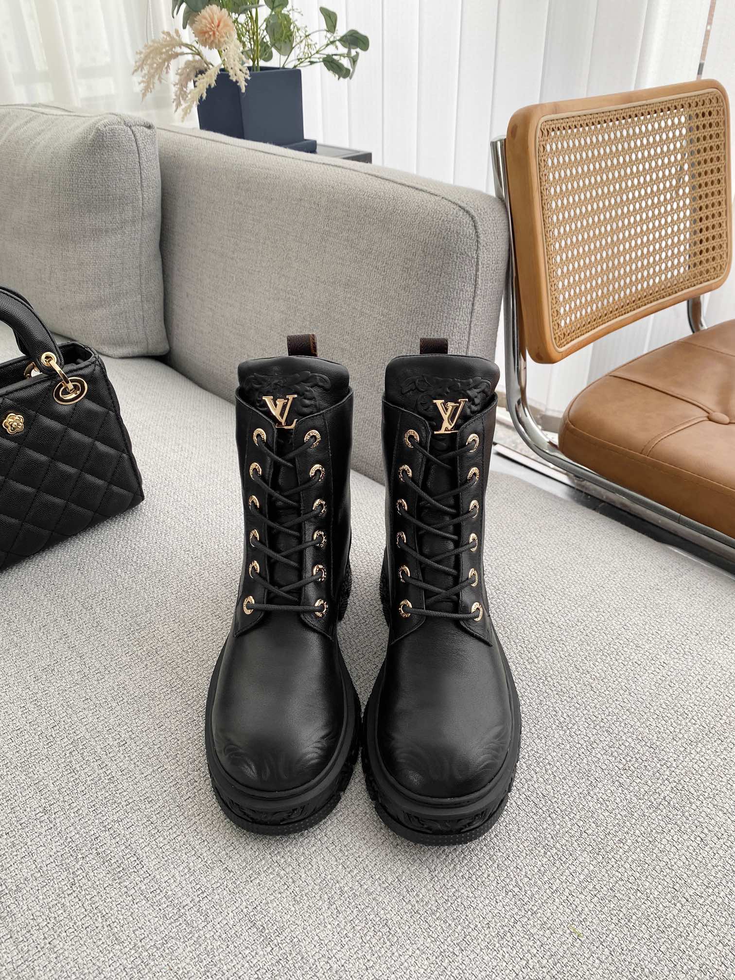 Luxury Shoes - LU-V - 613