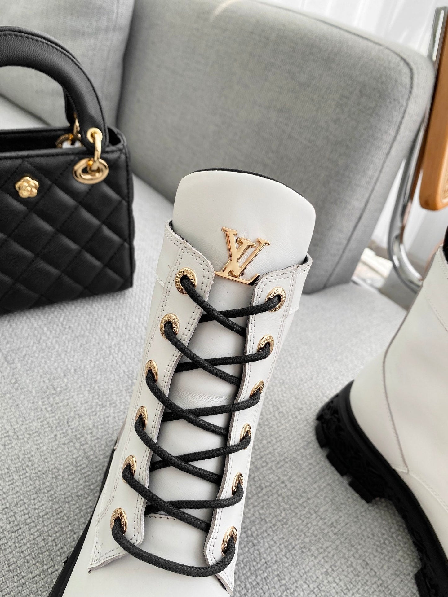 Luxury Shoes - LU-V - 614