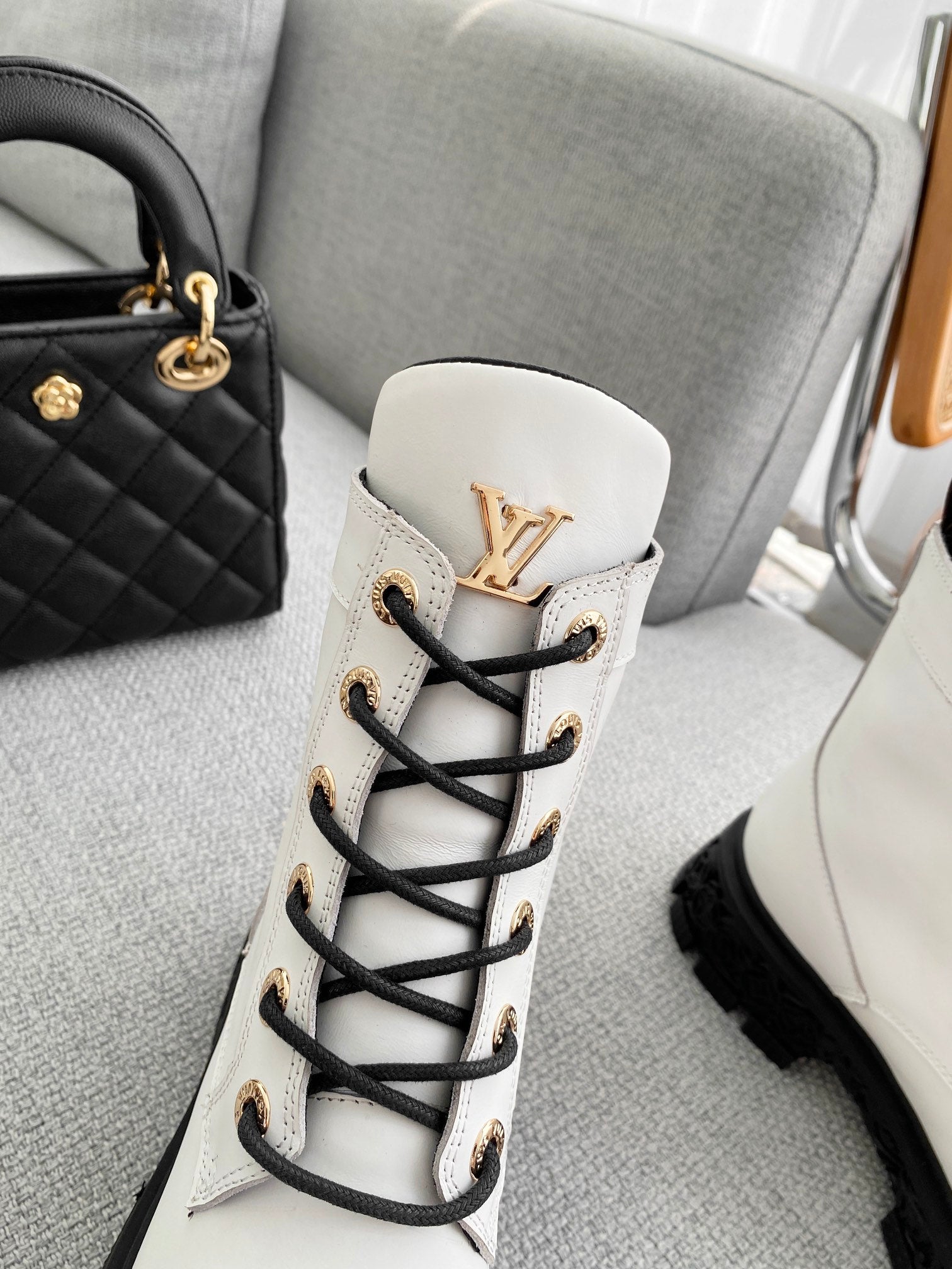 Luxury Shoes - LU-V - 614