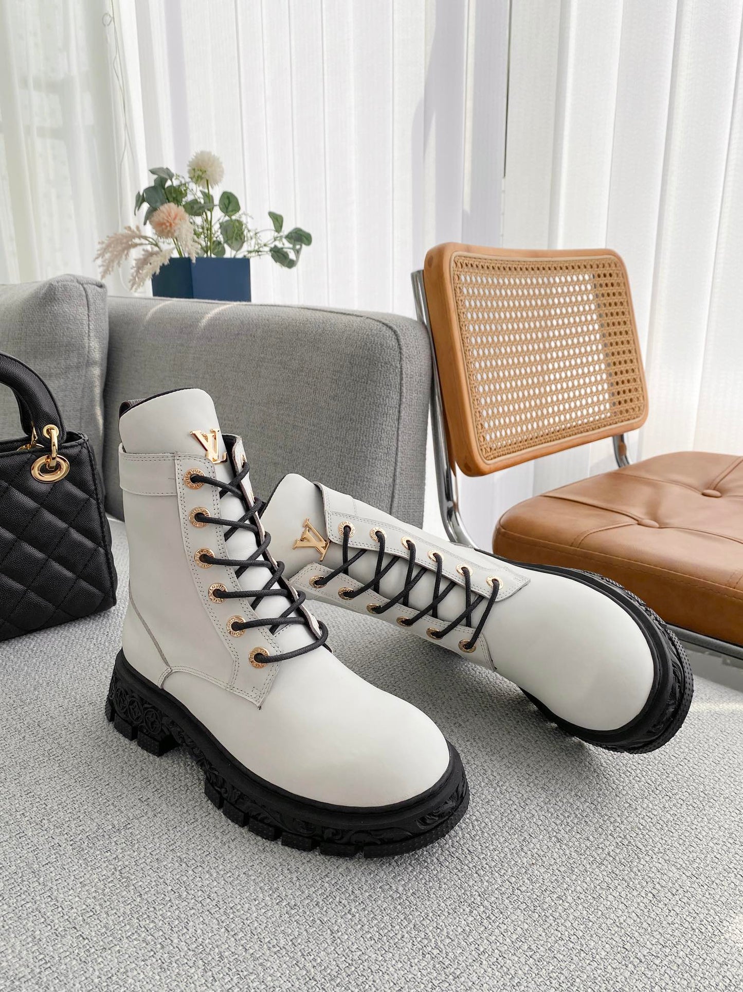 Luxury Shoes - LU-V - 614