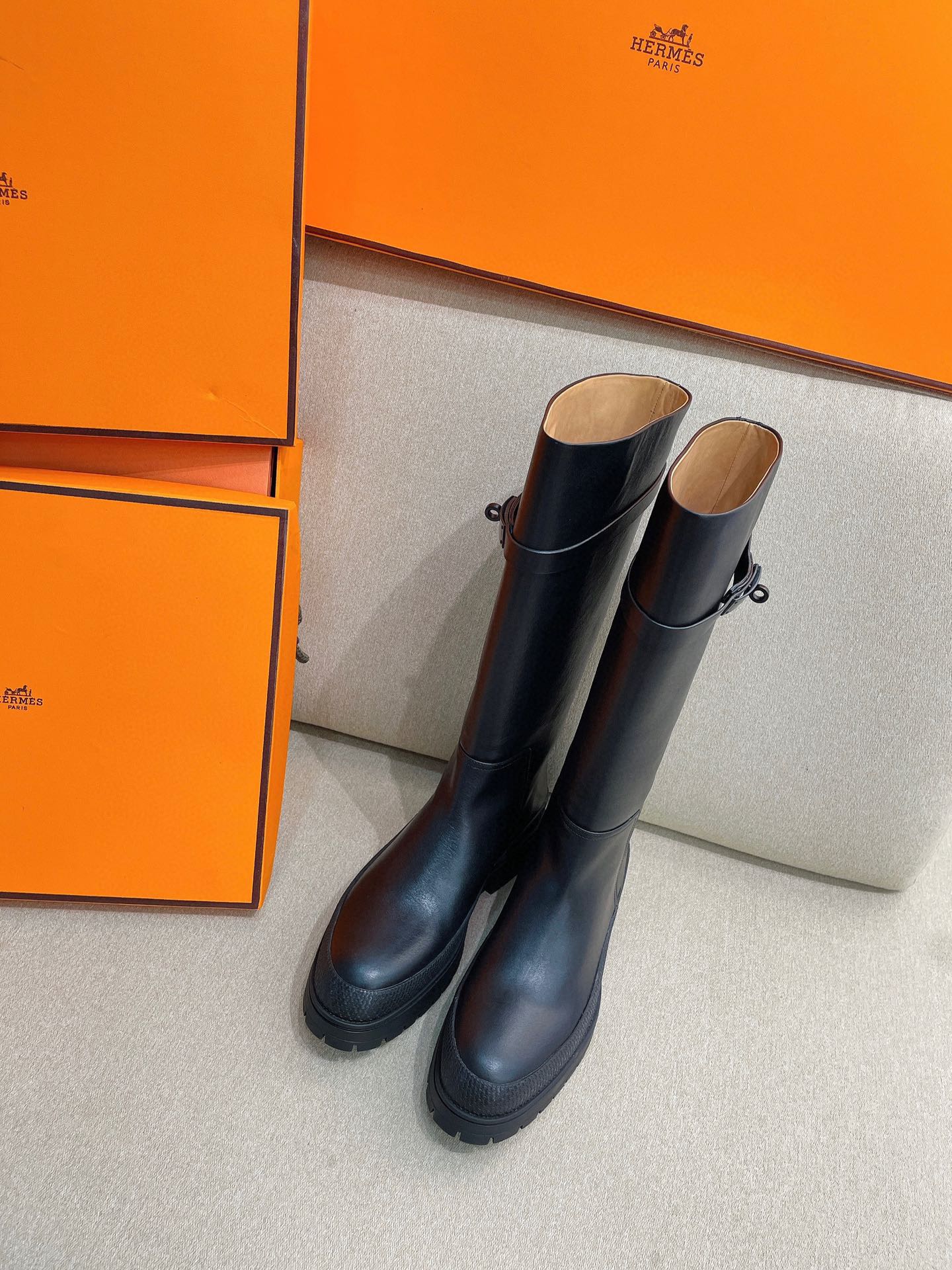 Luxury Shoes - HMS - 573