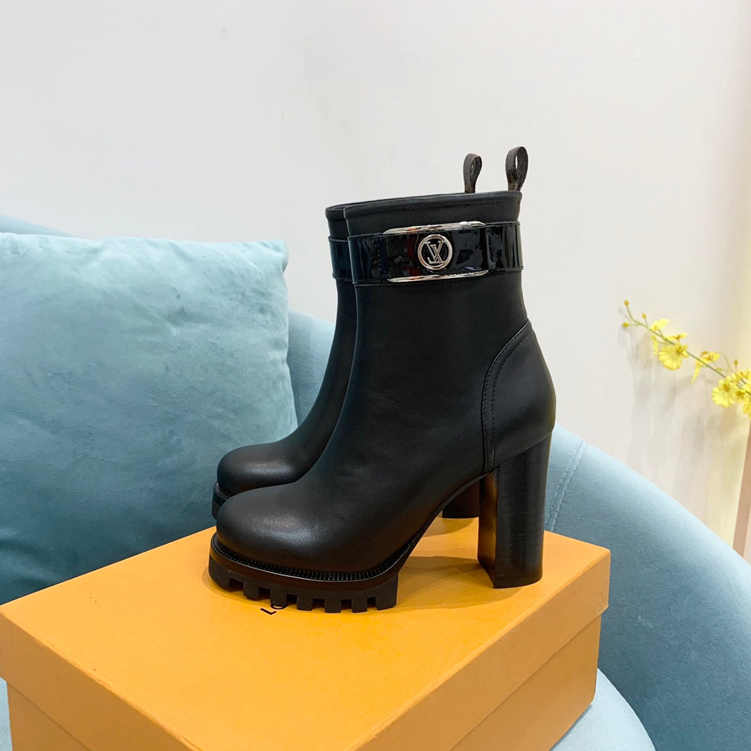 Luxury Shoes - LU-V - 436