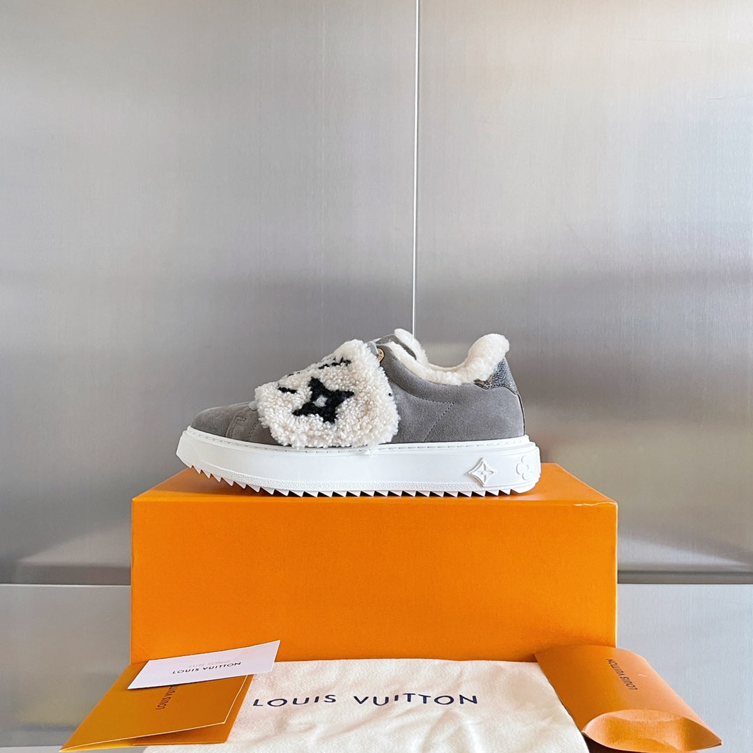 Luxury Shoes - LU-V - 592