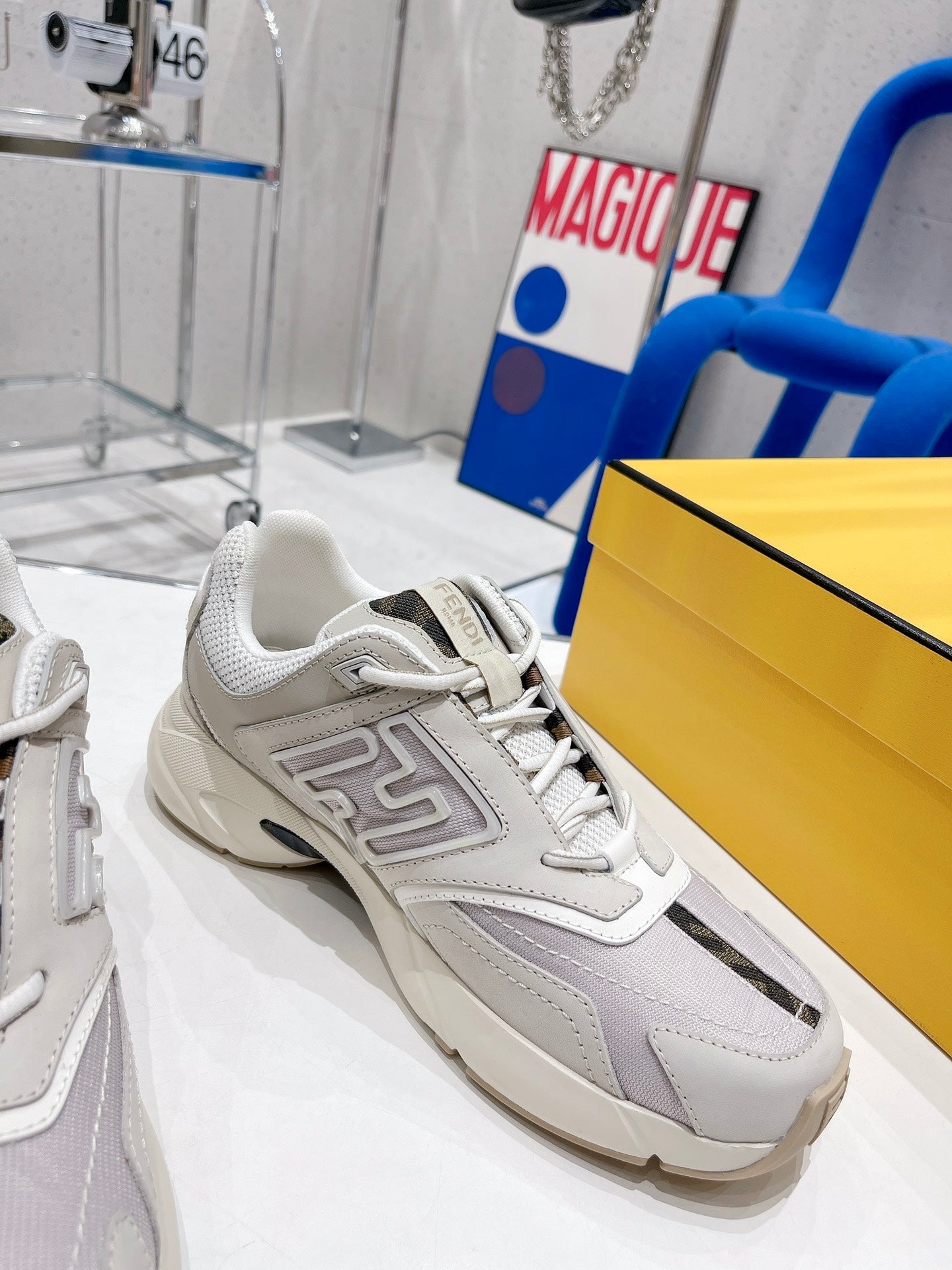 Luxury Shoes - FED - 260