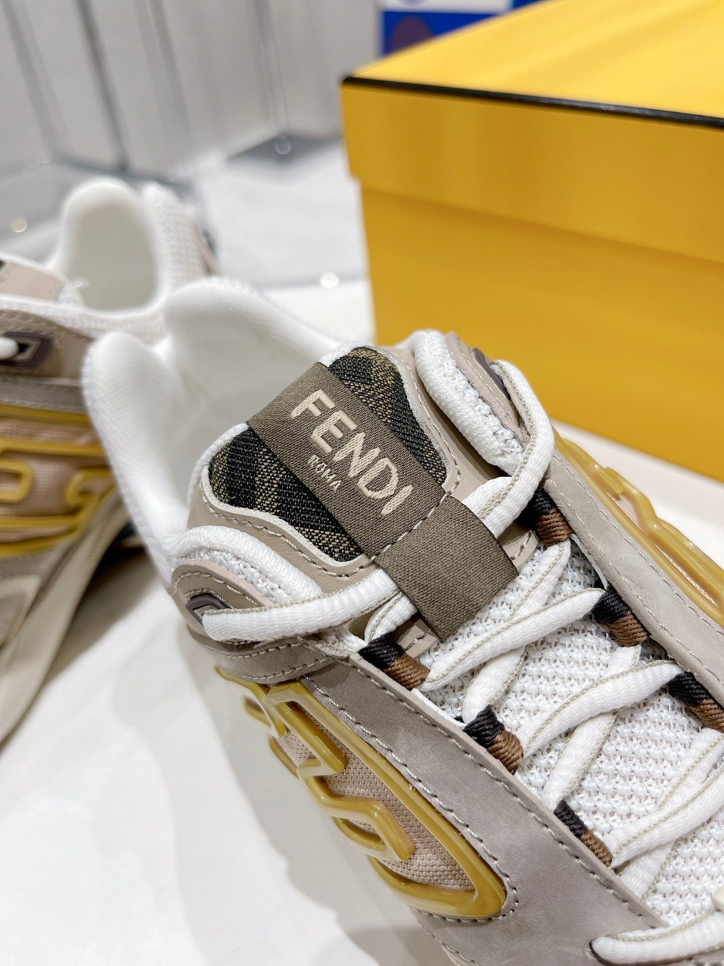 Luxury Shoes - FED - 264