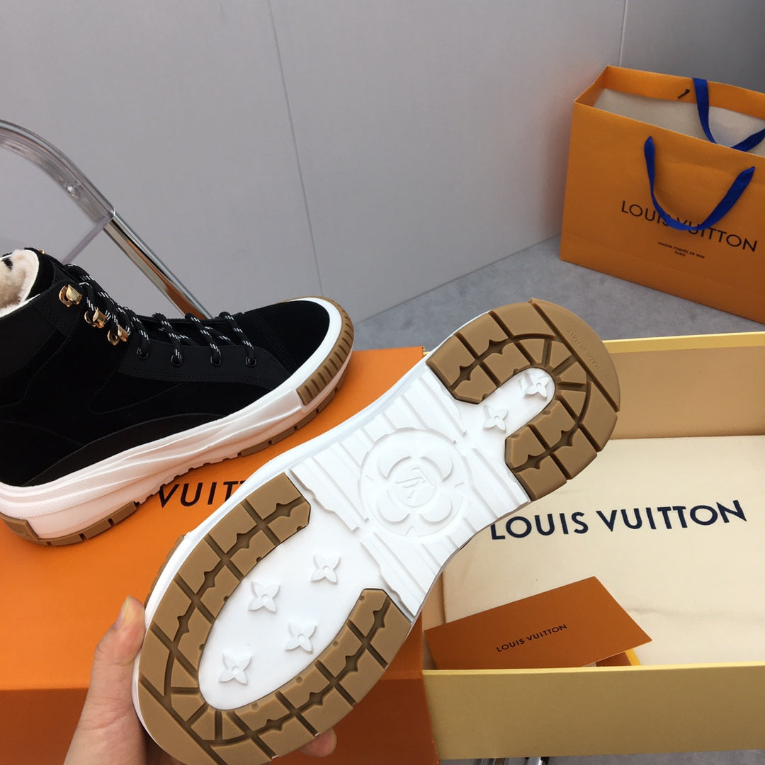 Luxury Shoes - LU-V - 587