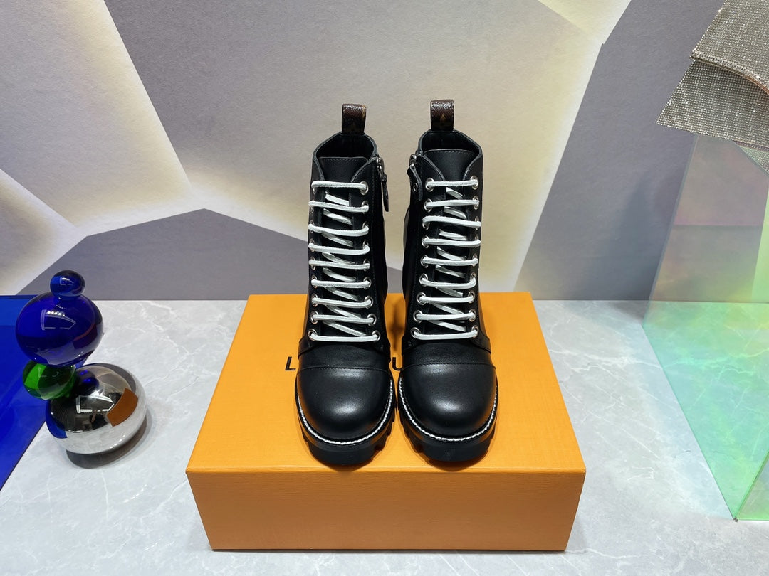 Luxury Shoes - LU-V - 606