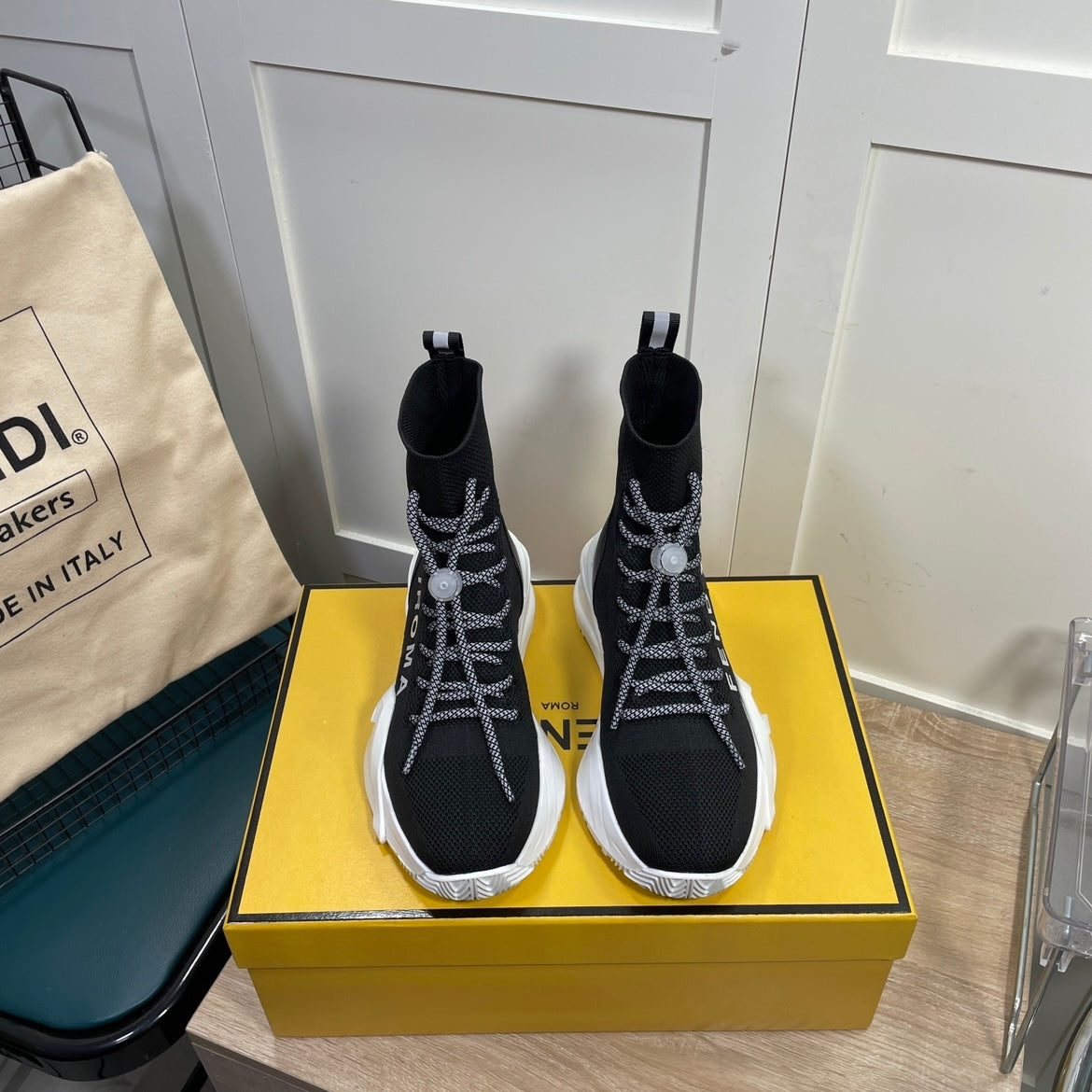 Luxury Shoes - FED - 238