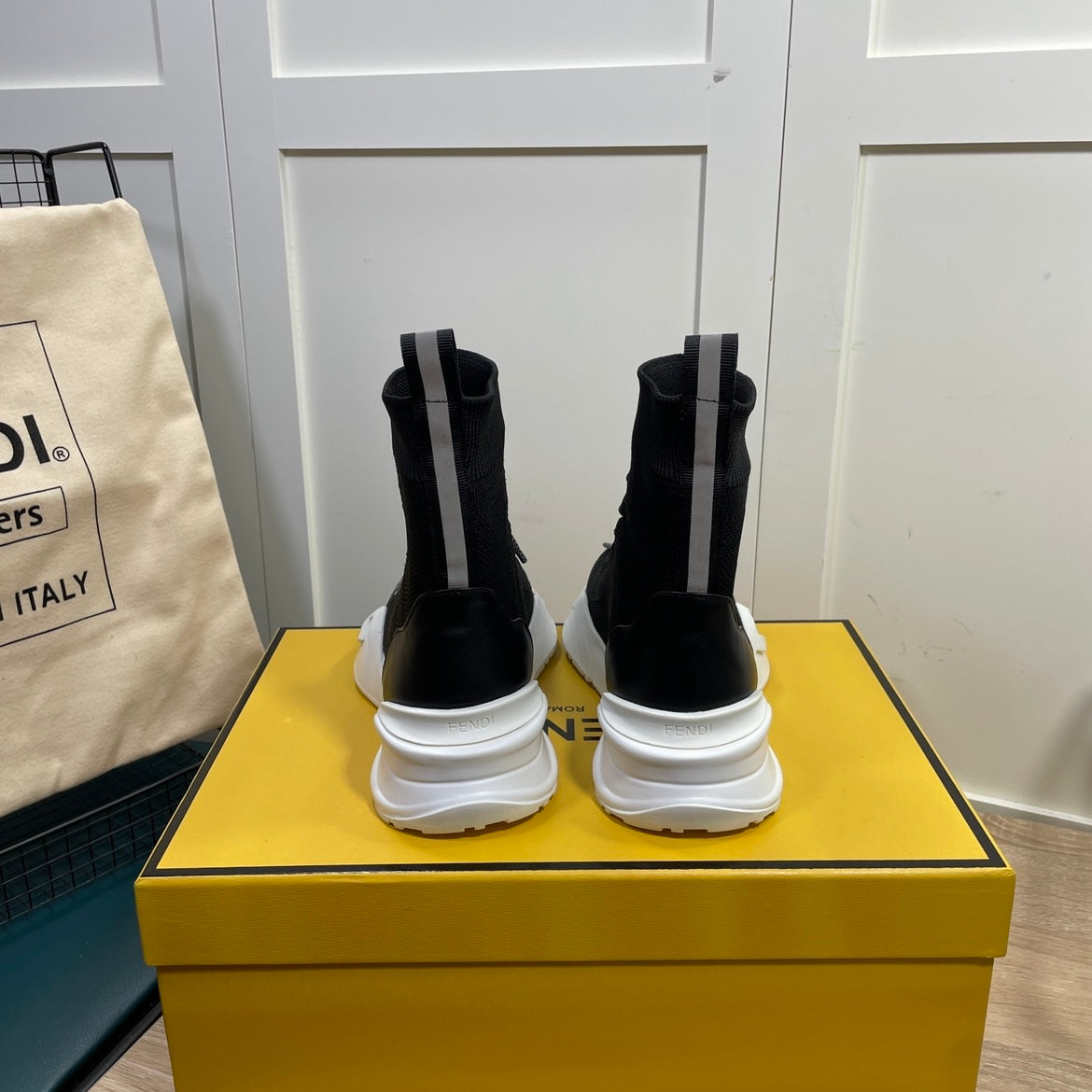 Luxury Shoes - FED - 238