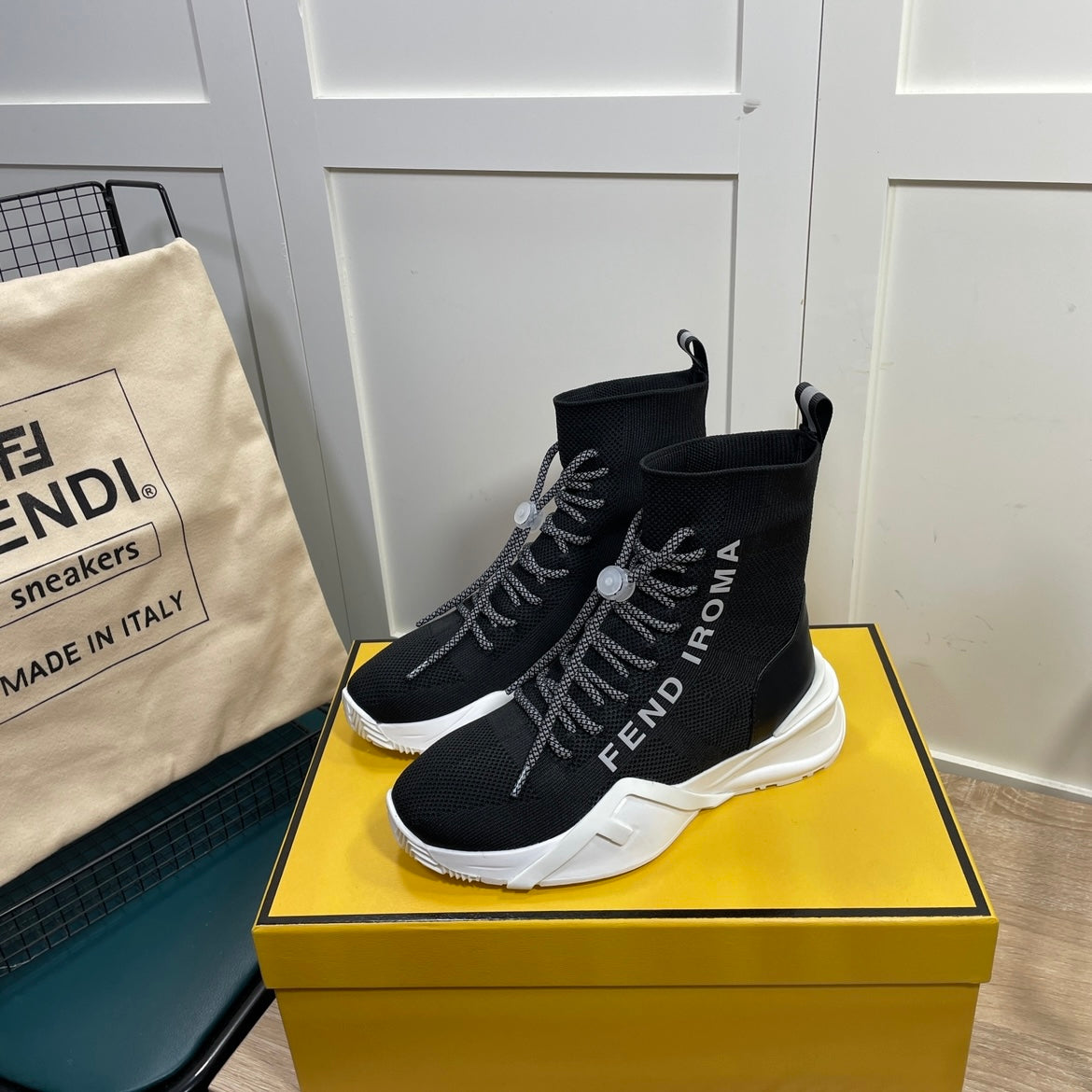 Luxury Shoes - FED - 238