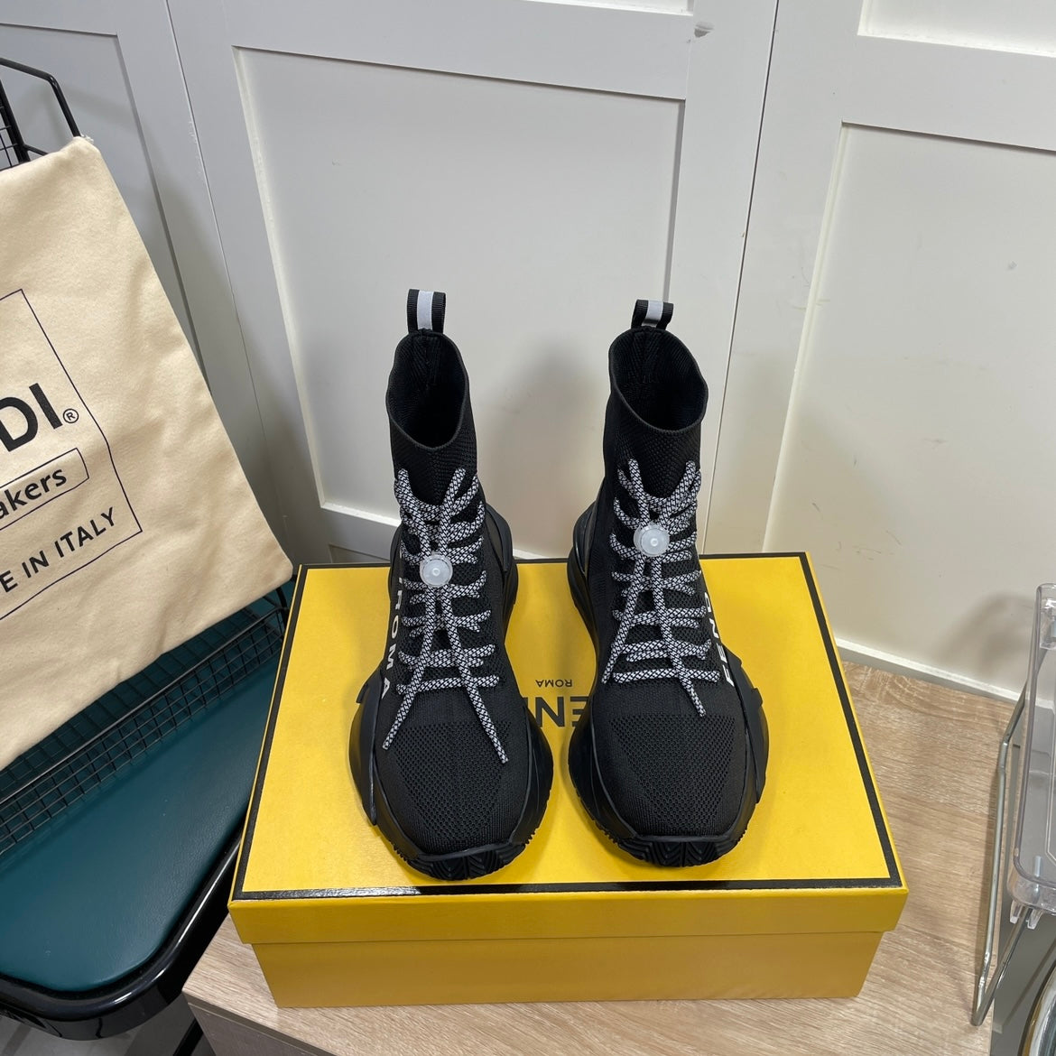 Luxury Shoes - FED - 236