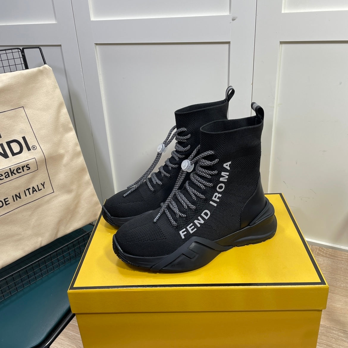 Luxury Shoes - FED - 236