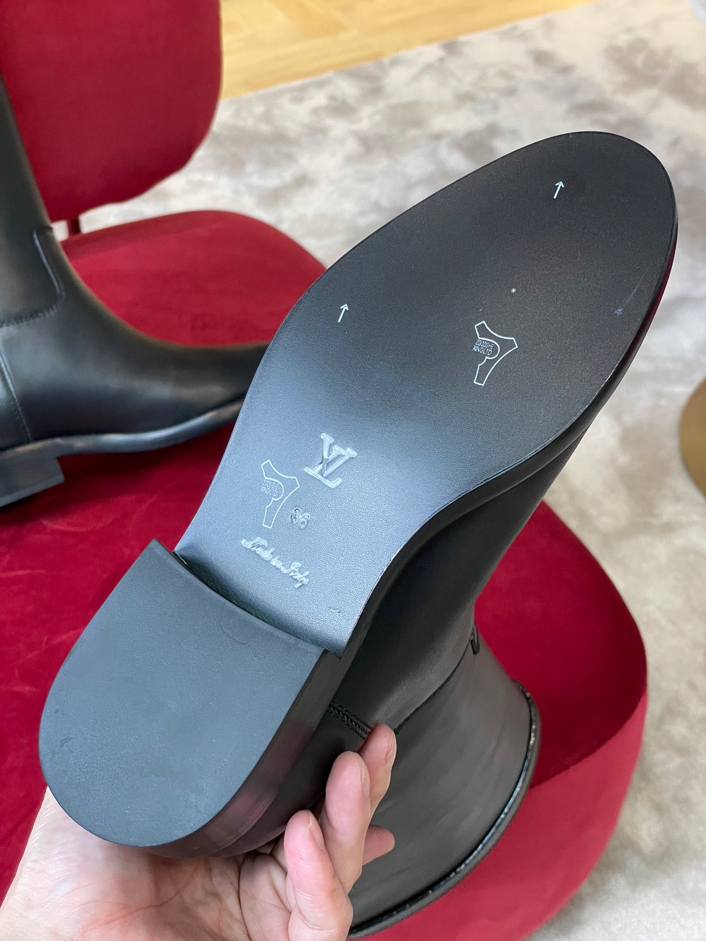 Luxury Shoes - LU-V - 542