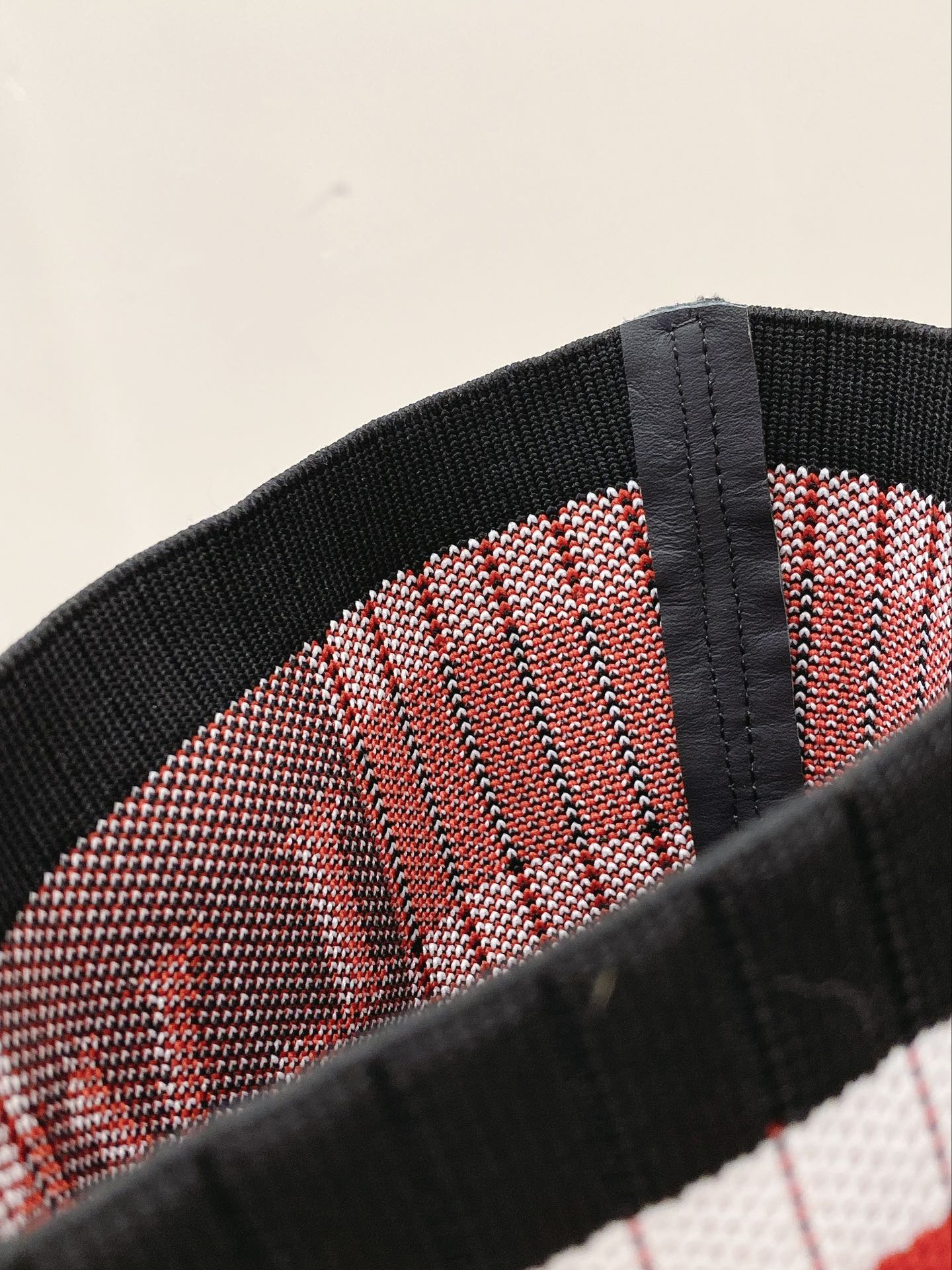 Luxury Shoes - LU-V - 548