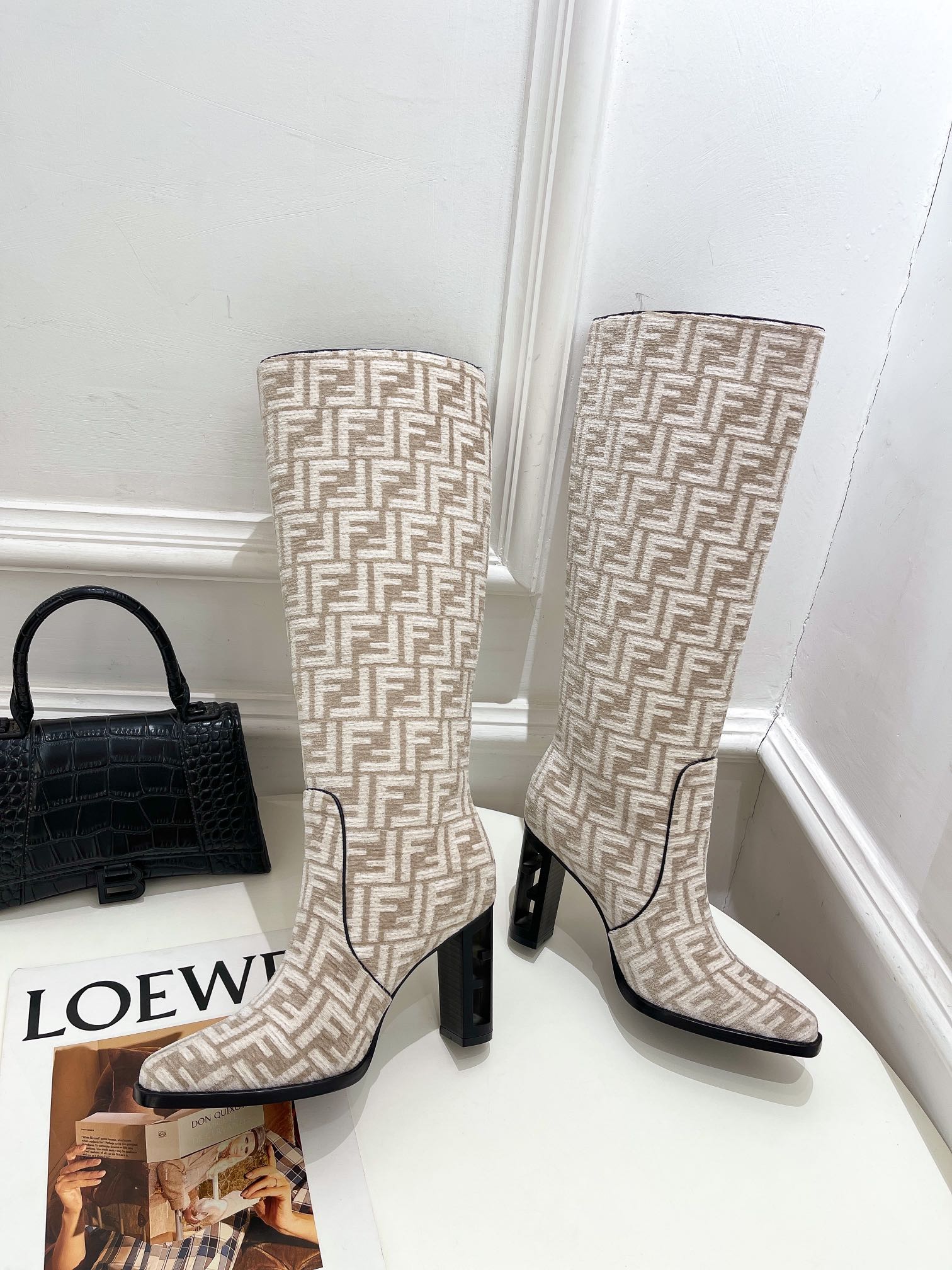 Luxury Shoes - FED - 341