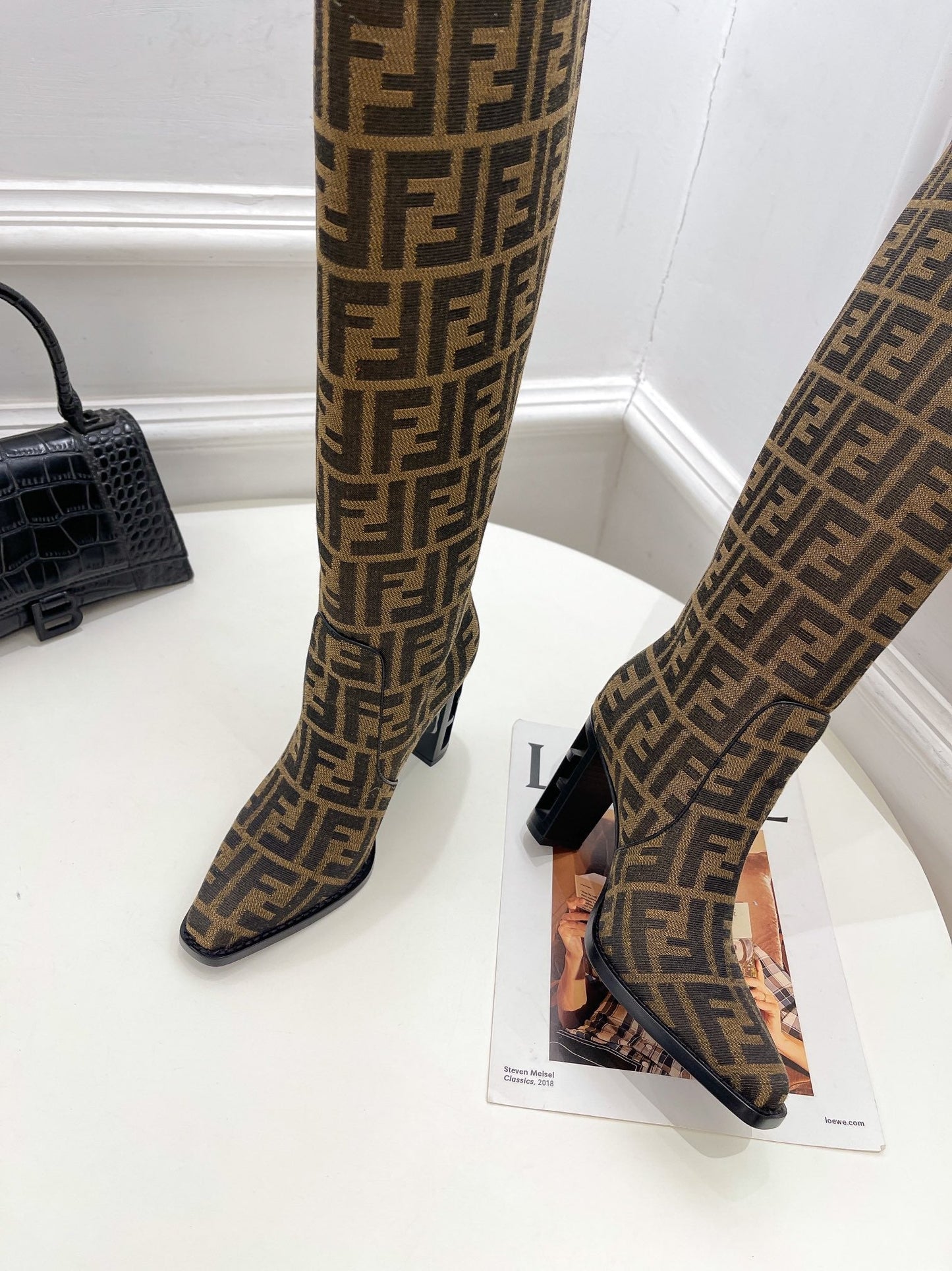 Luxury Shoes - FED - 343