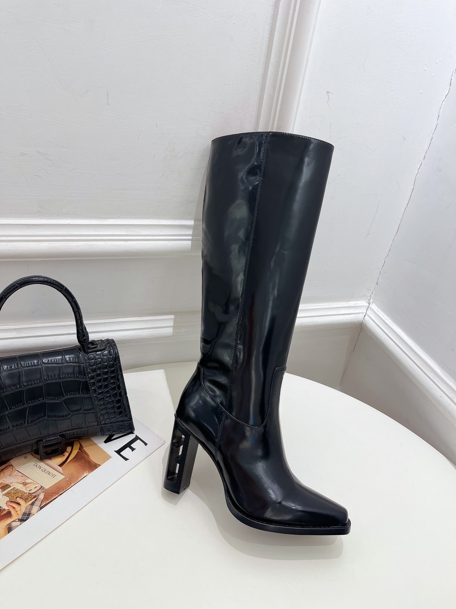 Luxury Shoes - FED - 345