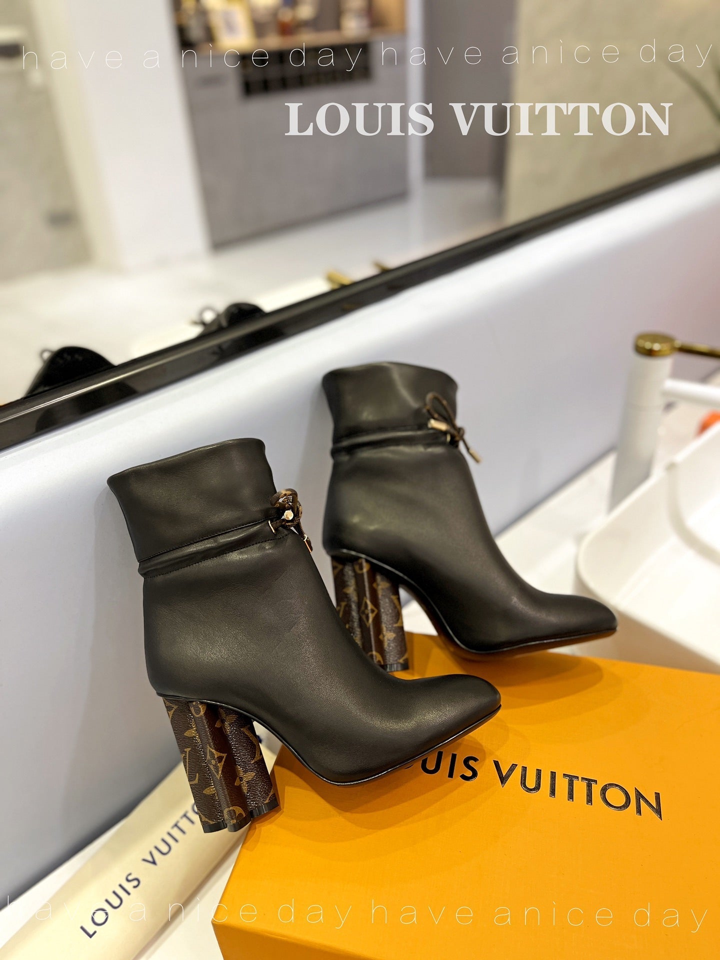 Luxury Shoes - LU-V - 558