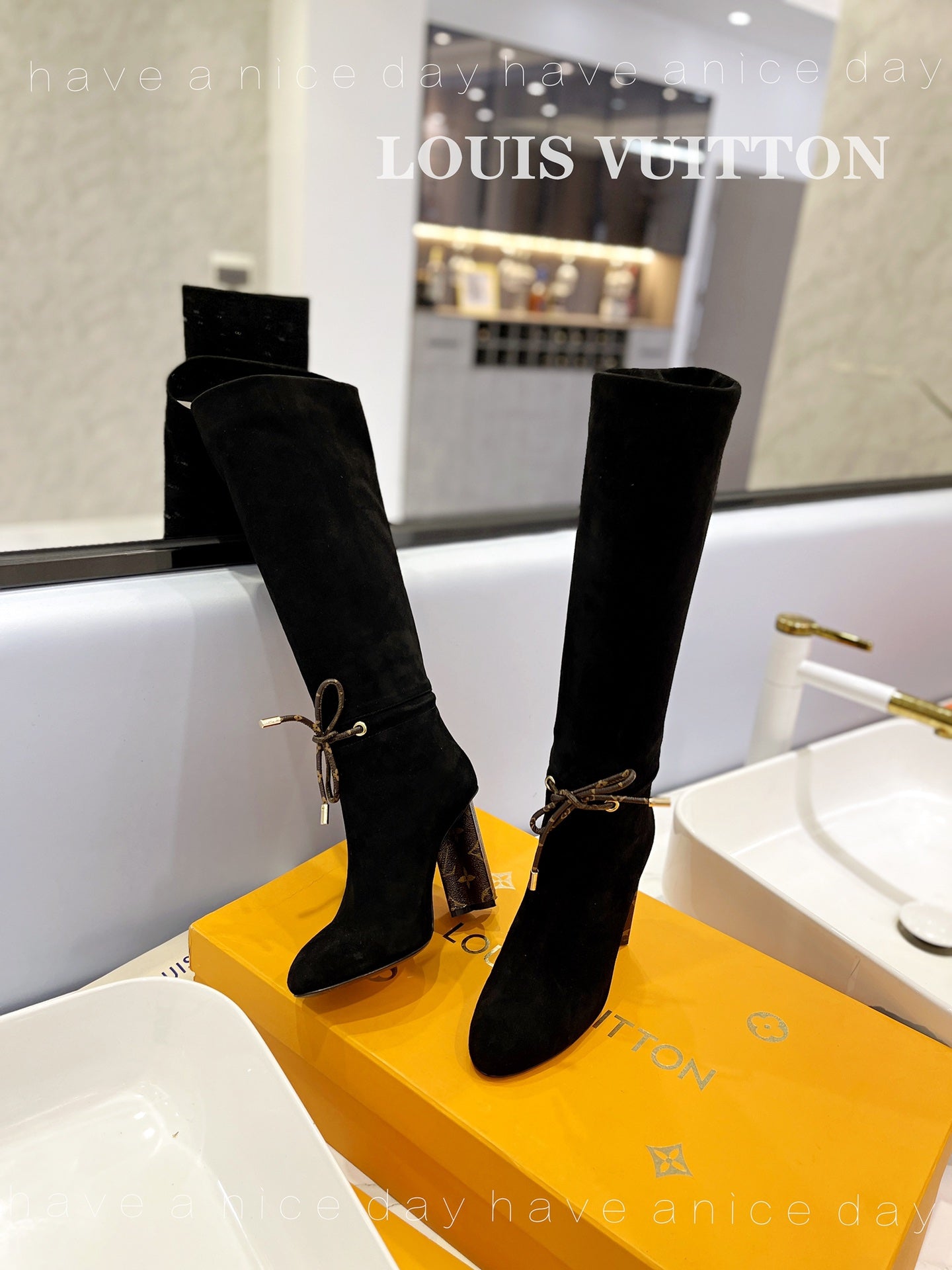 Luxury Shoes - LU-V - 546