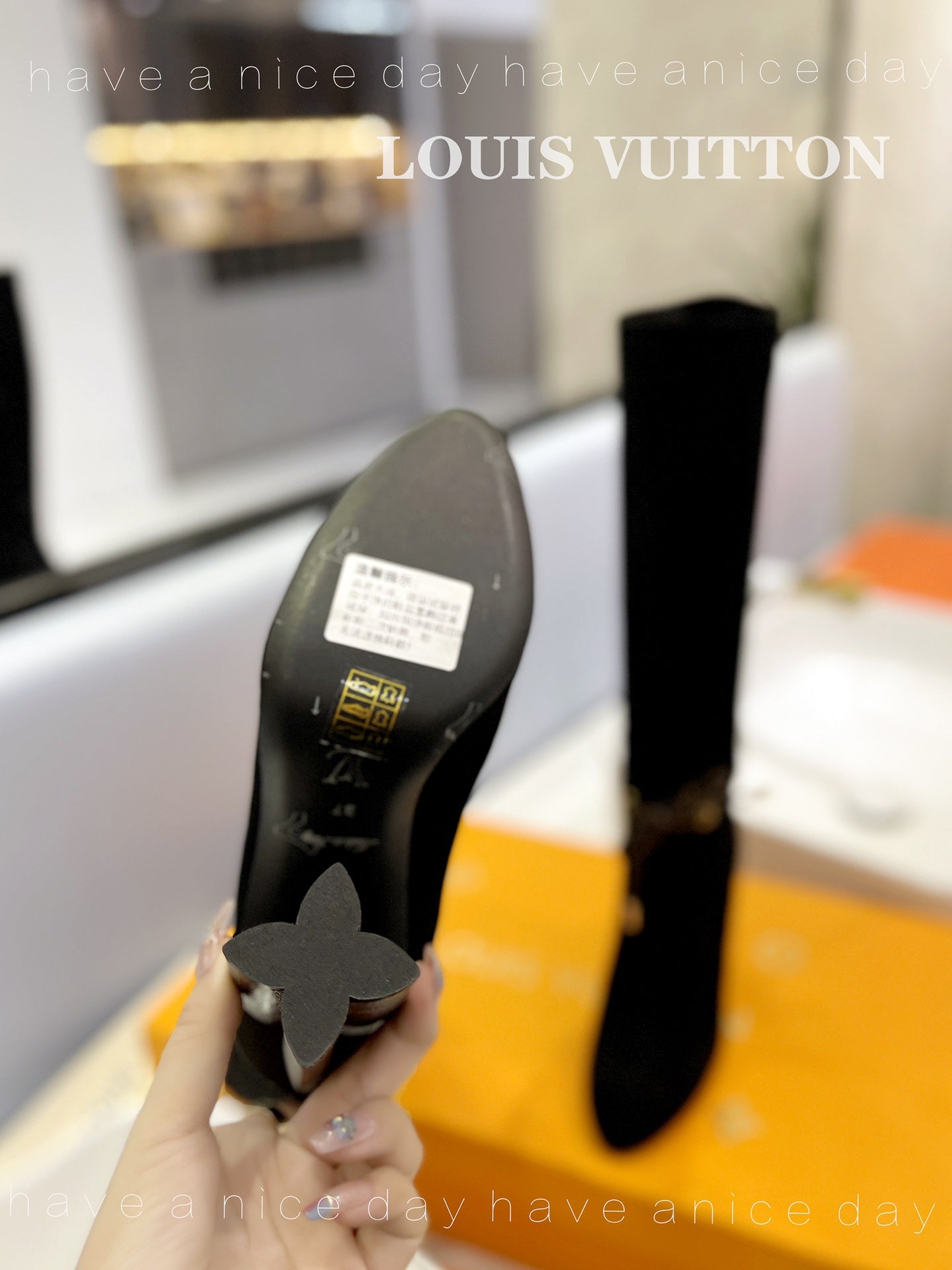 Luxury Shoes - LU-V - 546