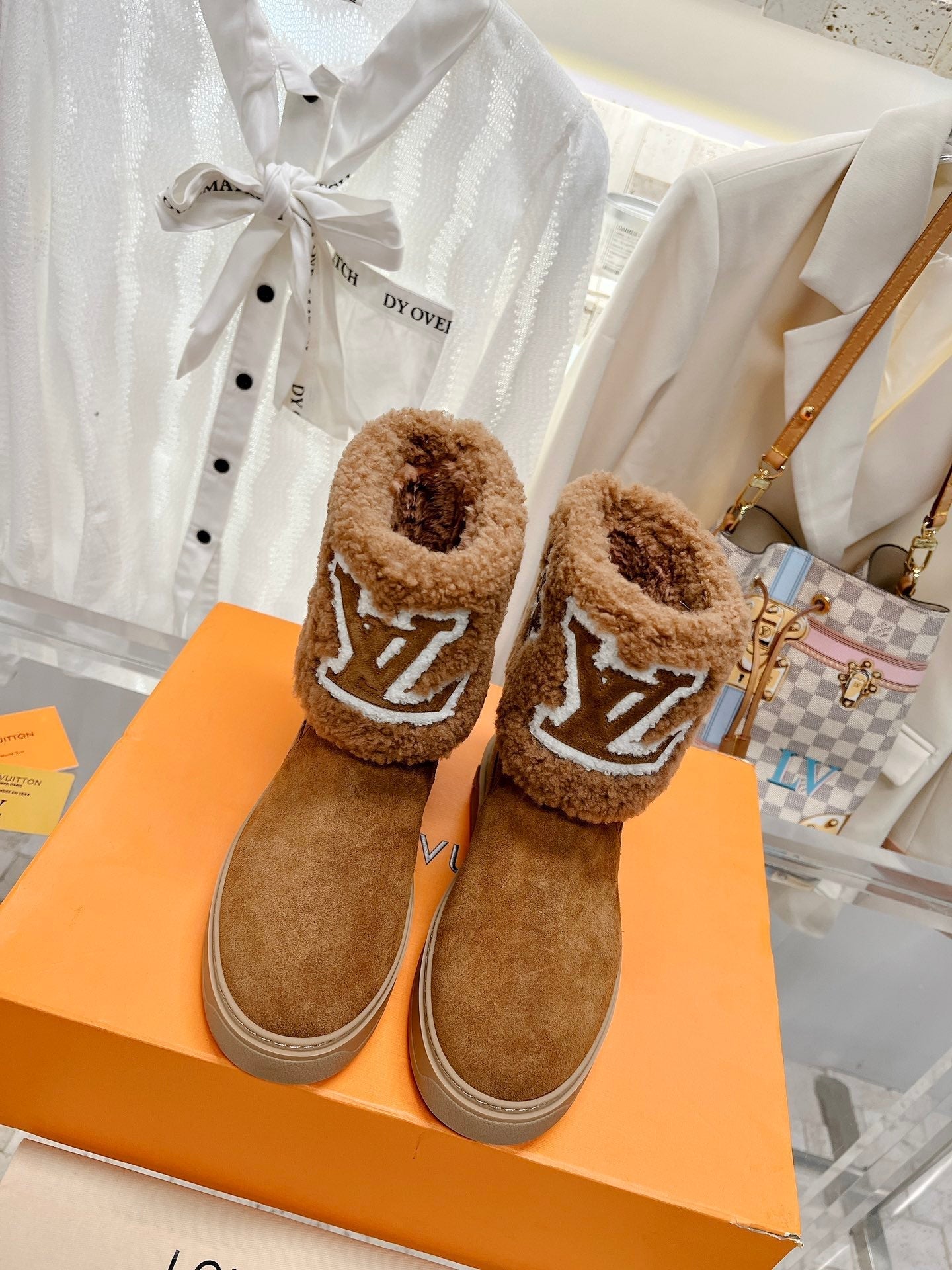 Luxury Shoes - LU-V - 471