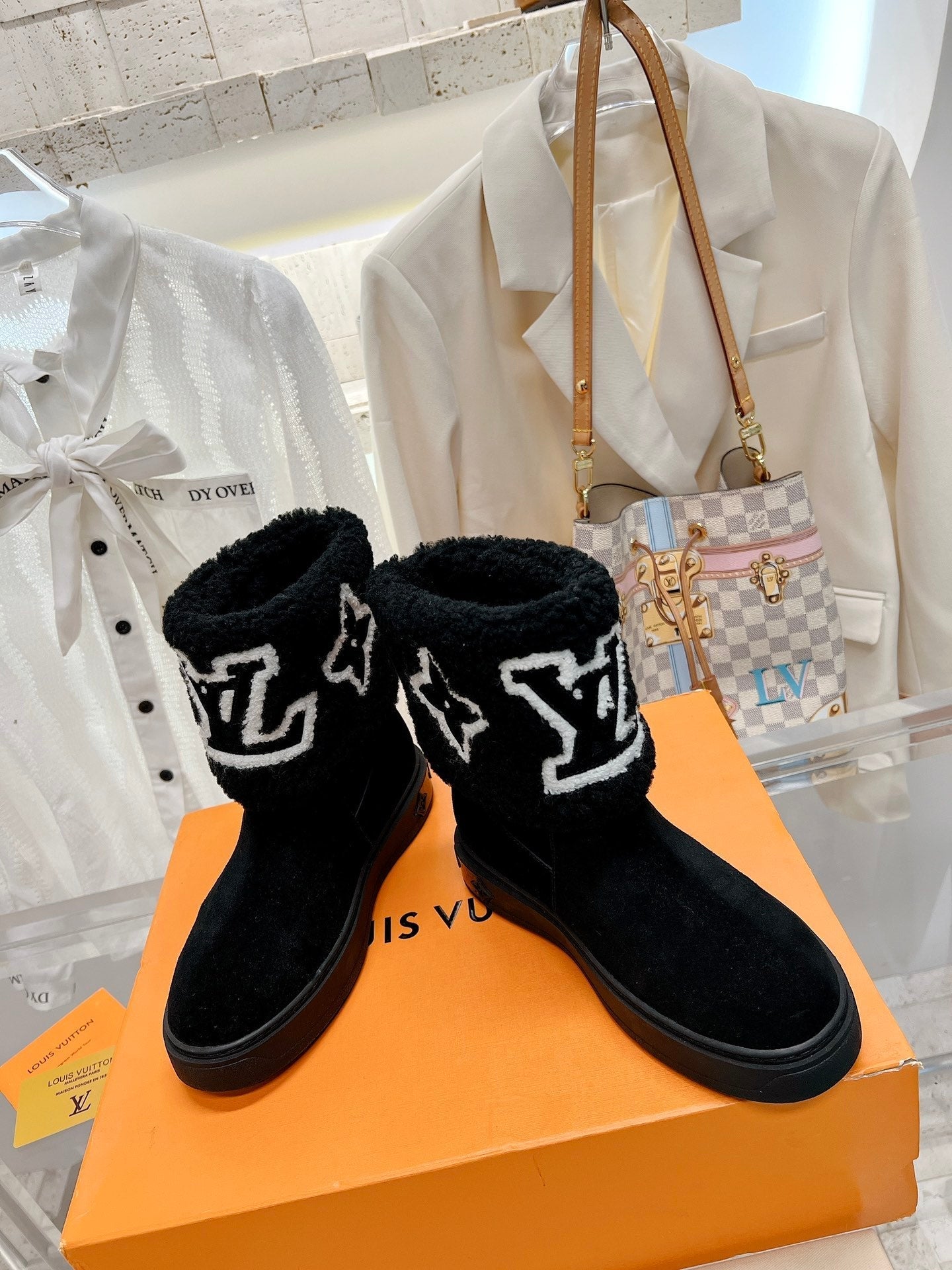 Luxury Shoes - LU-V - 472