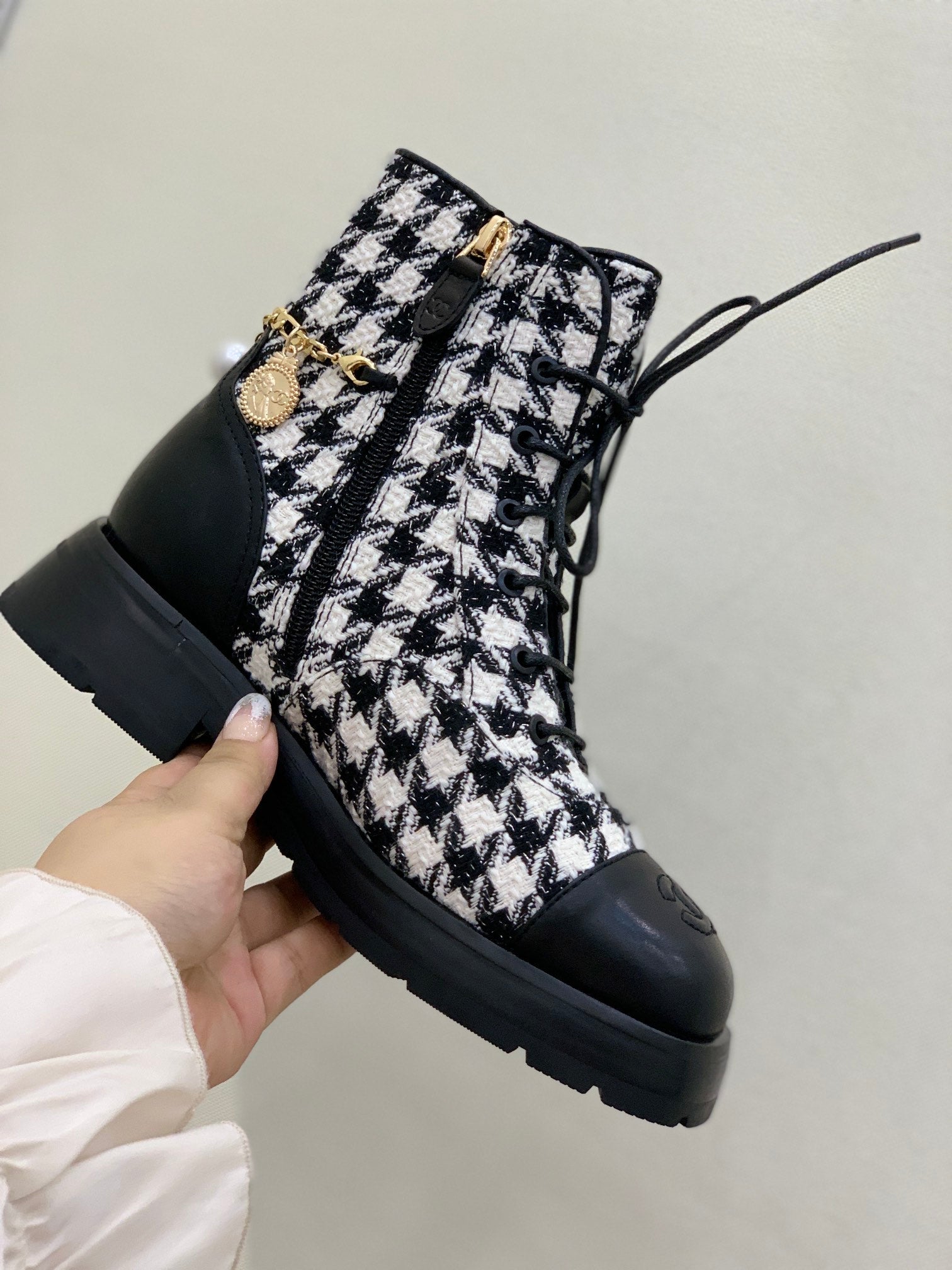 Luxury Shoes Sandals - CHL - 1395