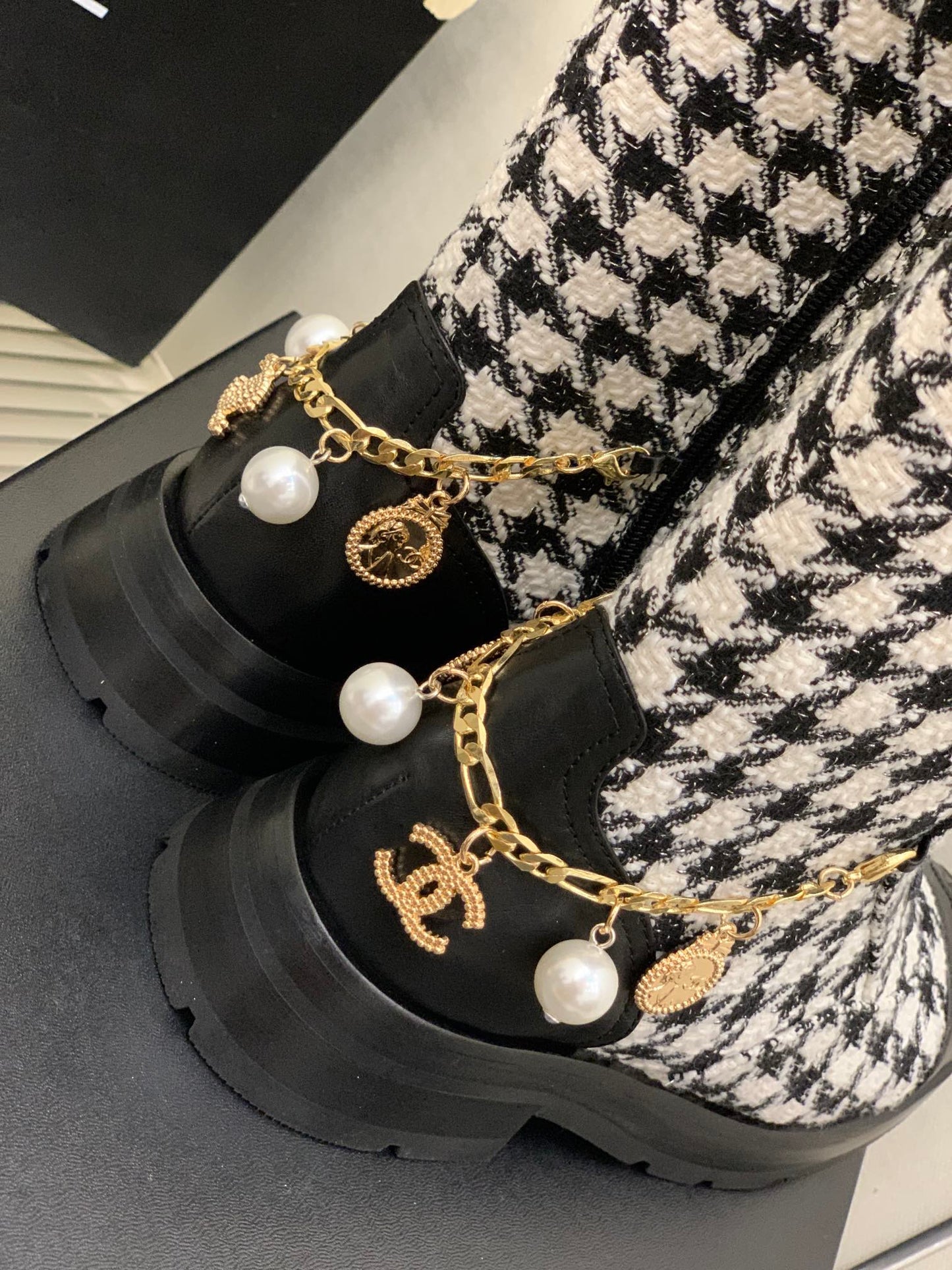 Luxury Shoes Sandals - CHL - 1398