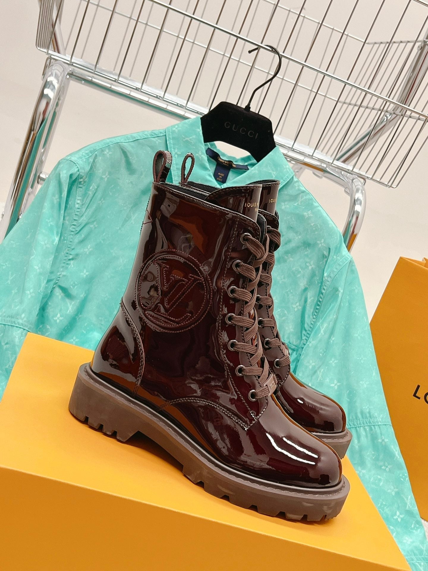 Luxury Shoes - LU-V - 480