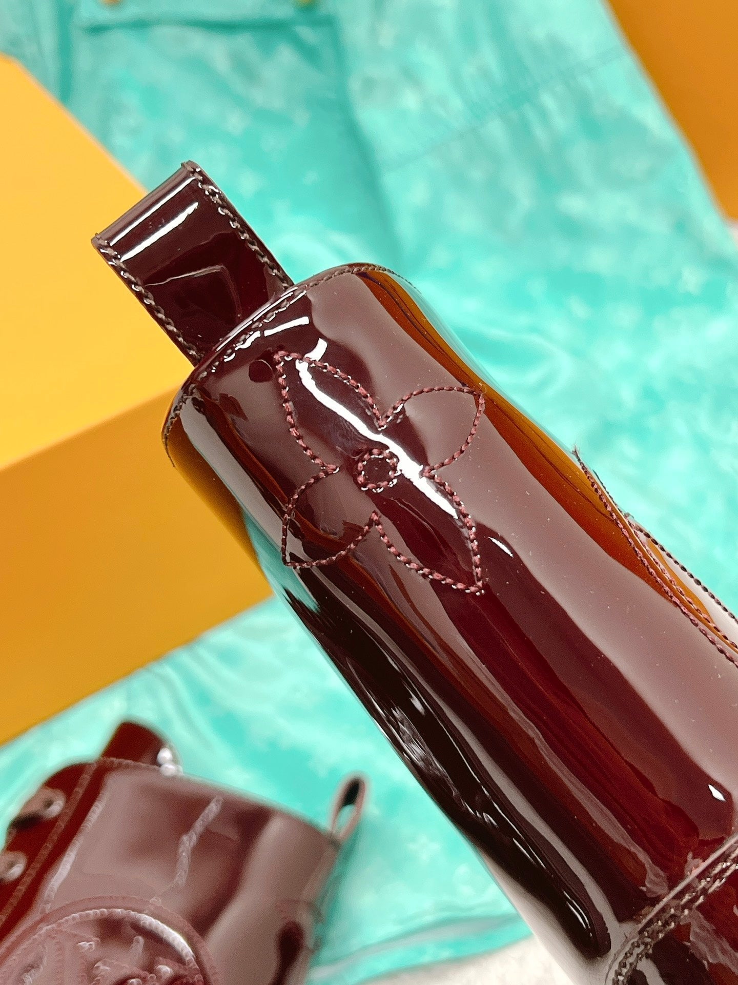 Luxury Shoes - LU-V - 480