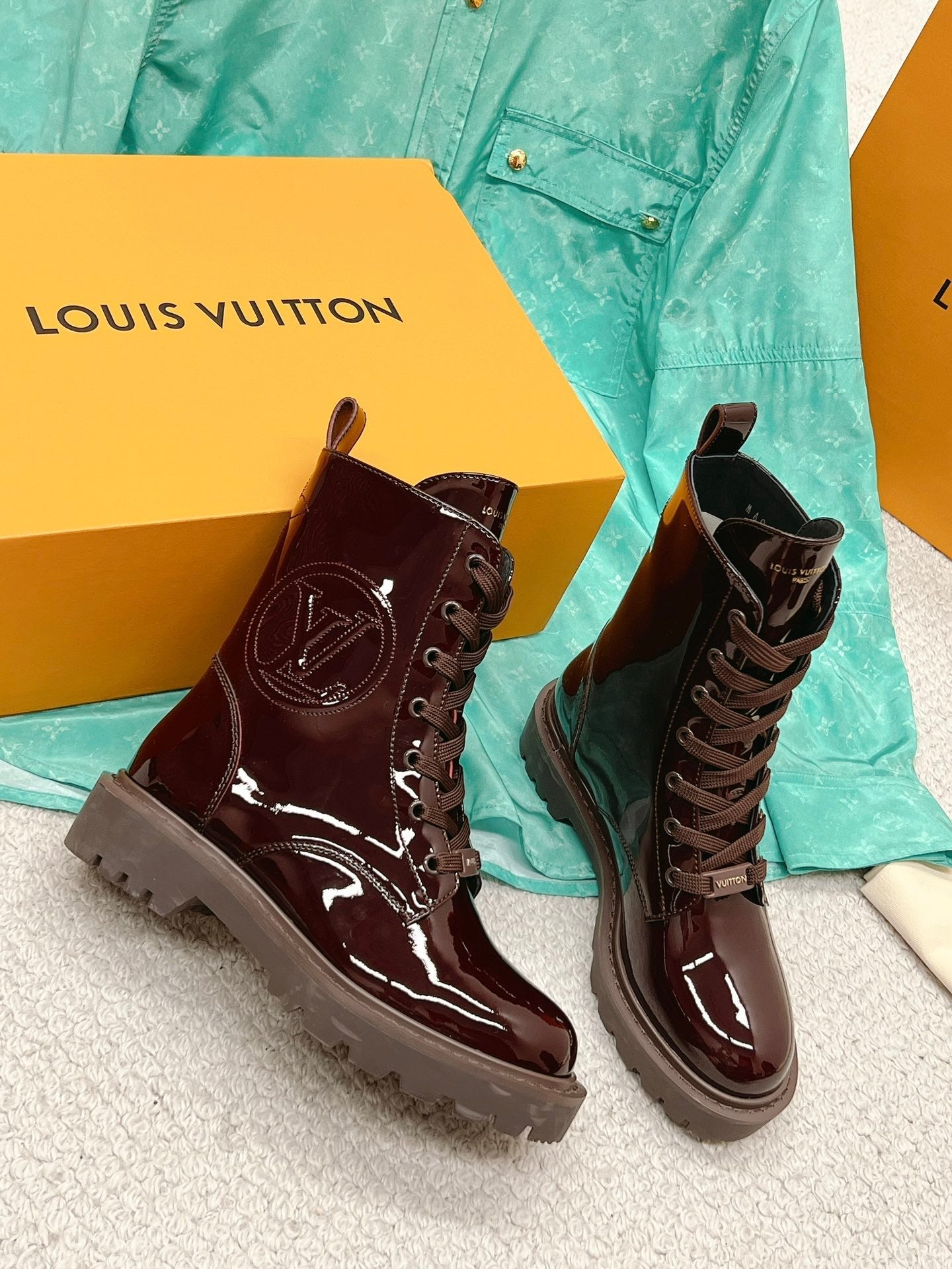 Luxury Shoes - LU-V - 480