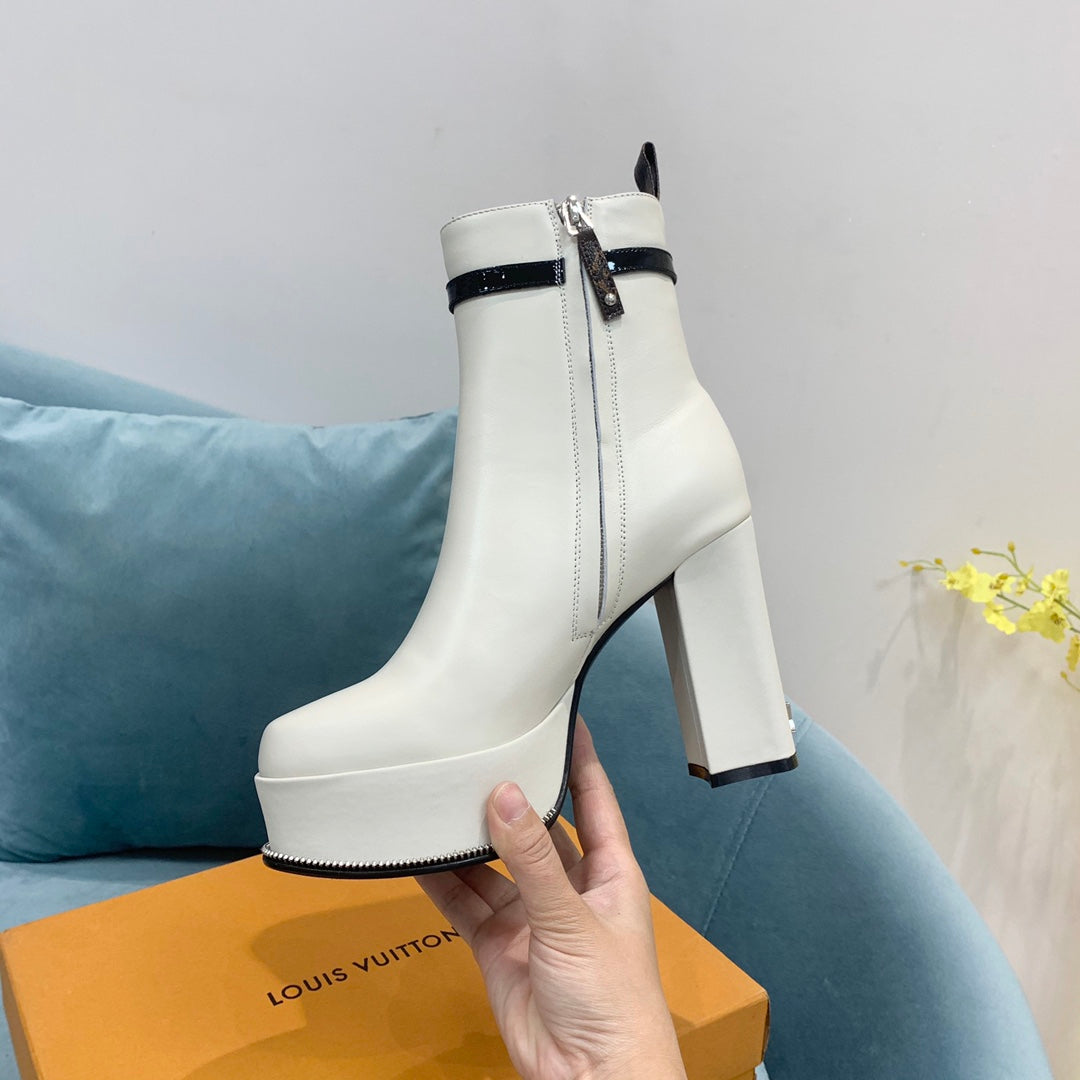 Luxury Shoes - LU-V - 438